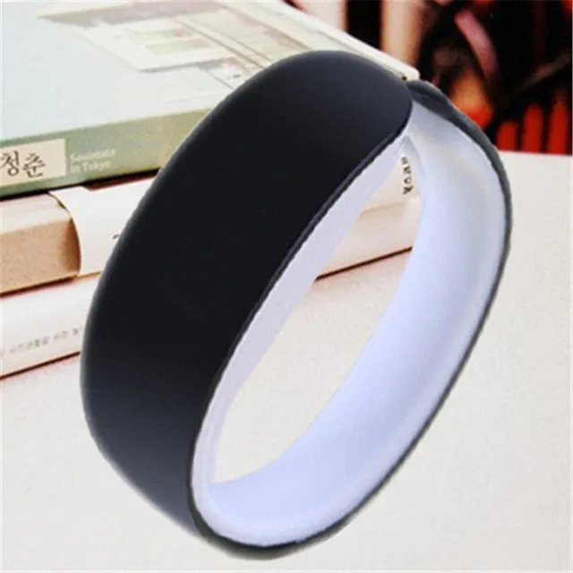 2018 new hot 10 color Dolphin Bracelet Watch Band Digital Watch Red LED Watches women WristWatch Sport Clock Hours girls gifts