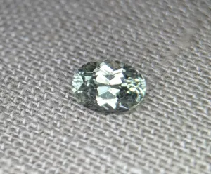 2.08ct BEAUTIFUL GREEN MONTANA SAPPHIRE OVAL