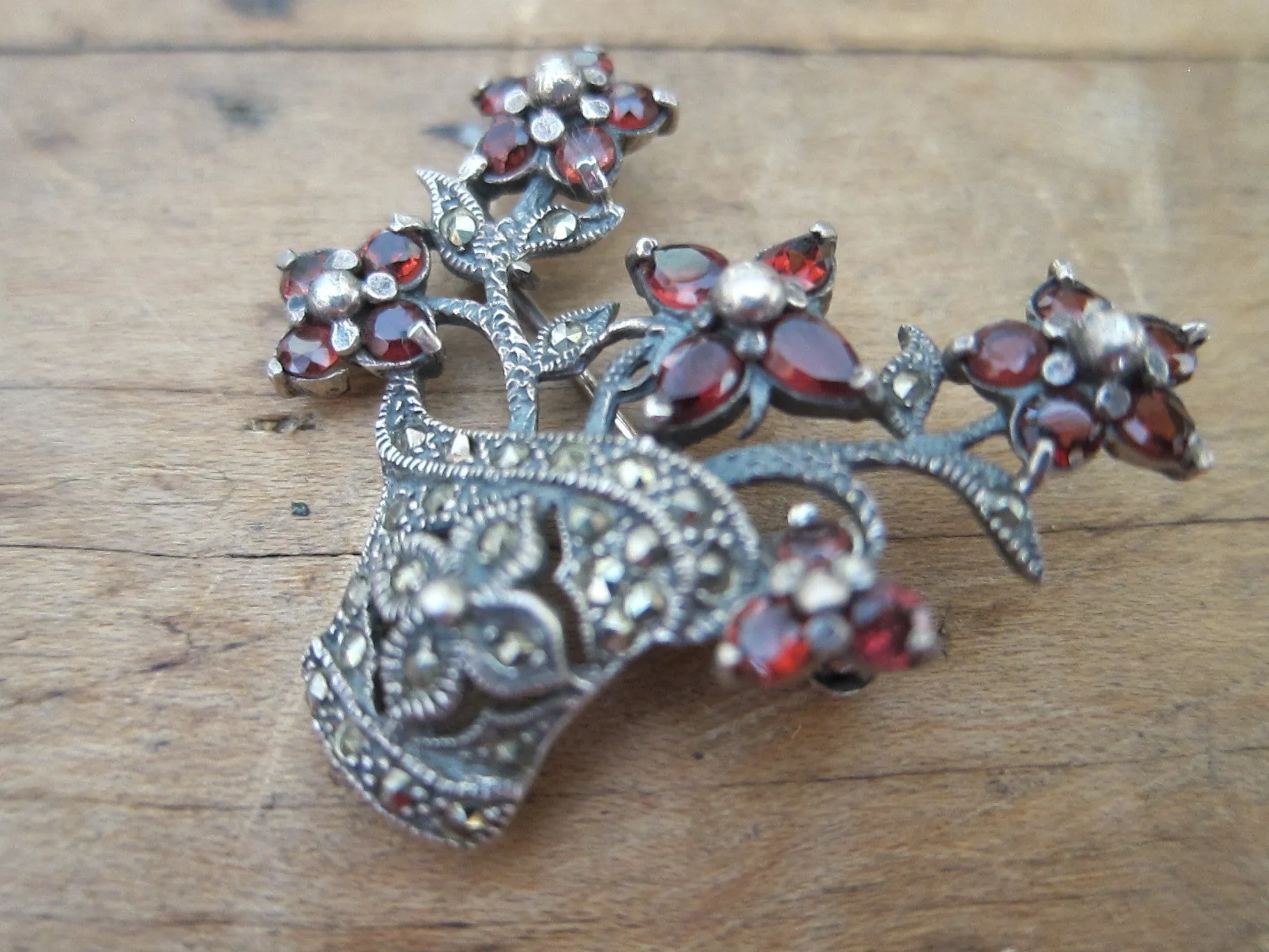 Antique Sterling Silver 925 Garnet Flower Brooch