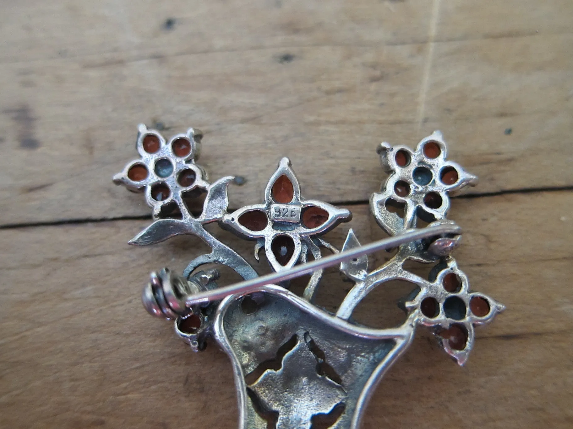 Antique Sterling Silver 925 Garnet Flower Brooch