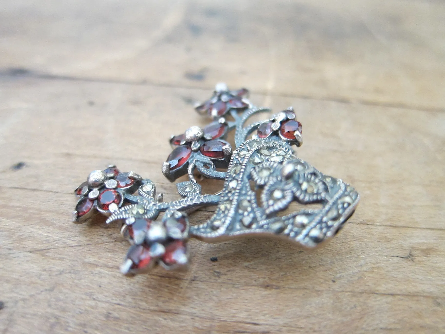Antique Sterling Silver 925 Garnet Flower Brooch