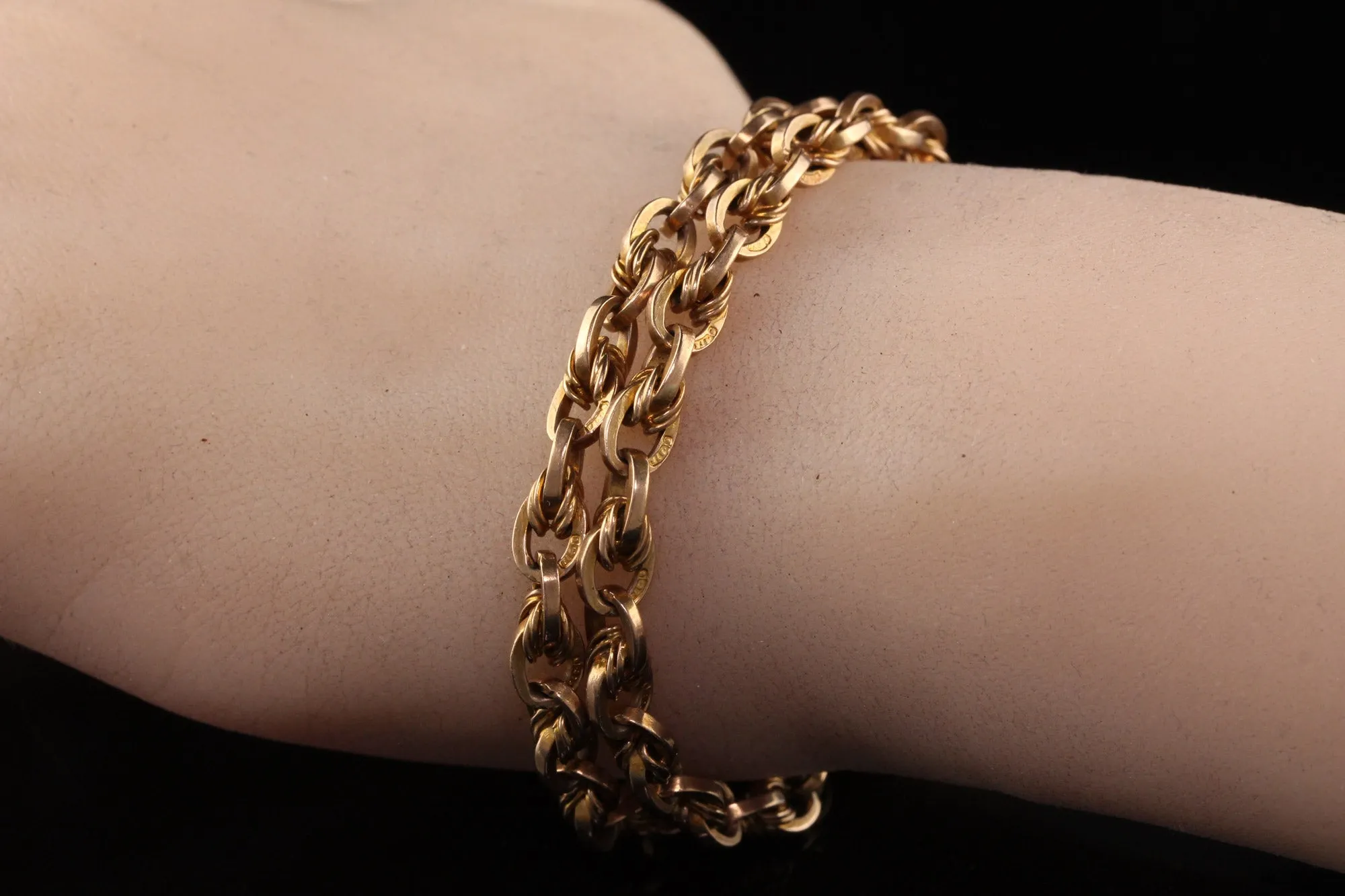 Antique Victorian 9K Yellow Gold Twist Chain Bracelet