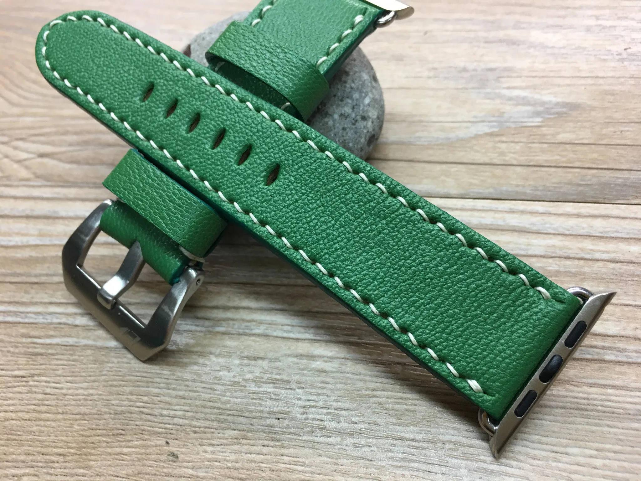 Apple Watch Band, Apple watch 38mm 40mm 42mm 44mm Series 1 2 3 4 Bambou Leather Watch band FREE SHIPPING