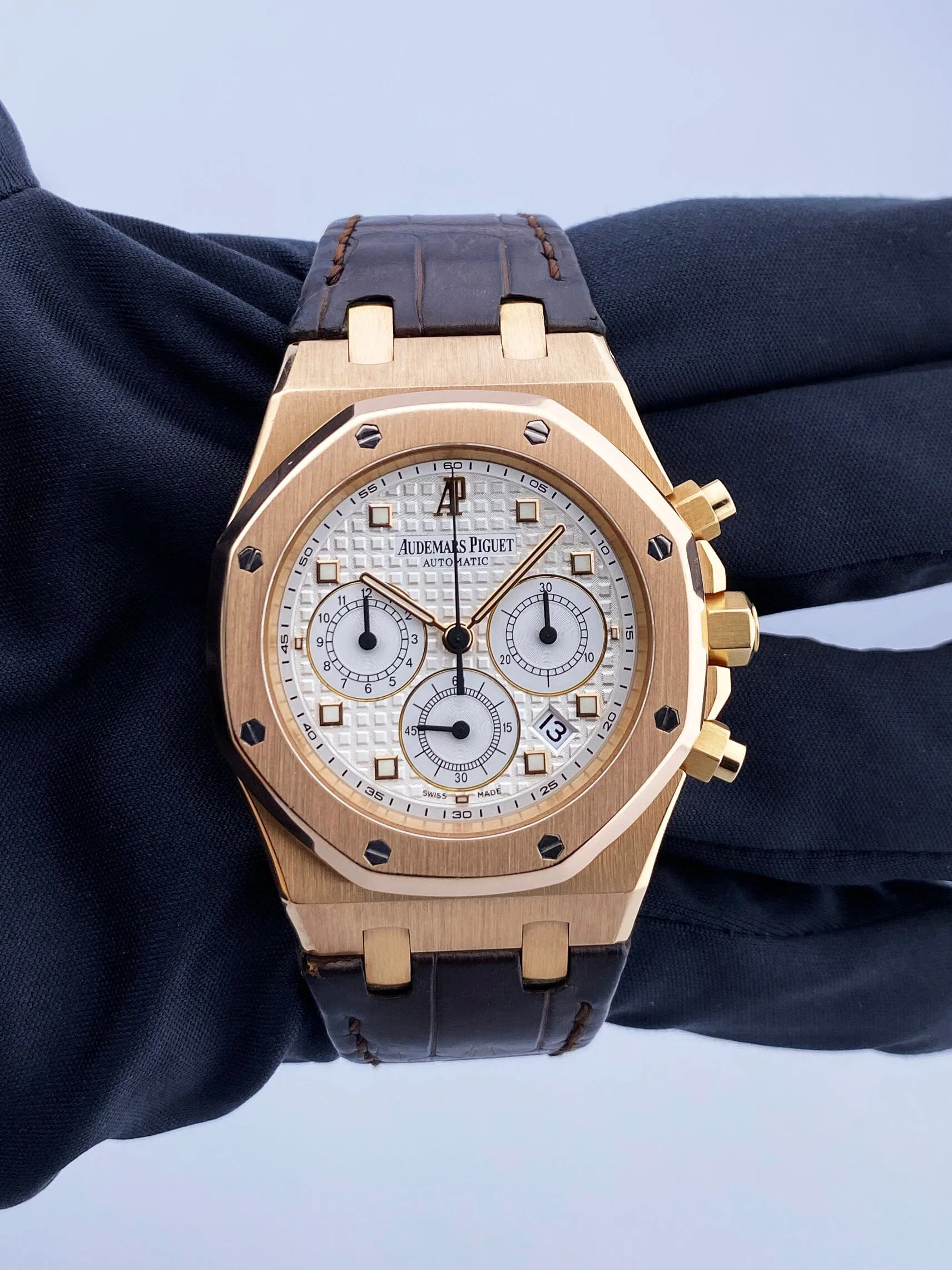 Audemars Piguet Royal Oak 26022OR 18K Rose Gold Mens Watch Box/Papers