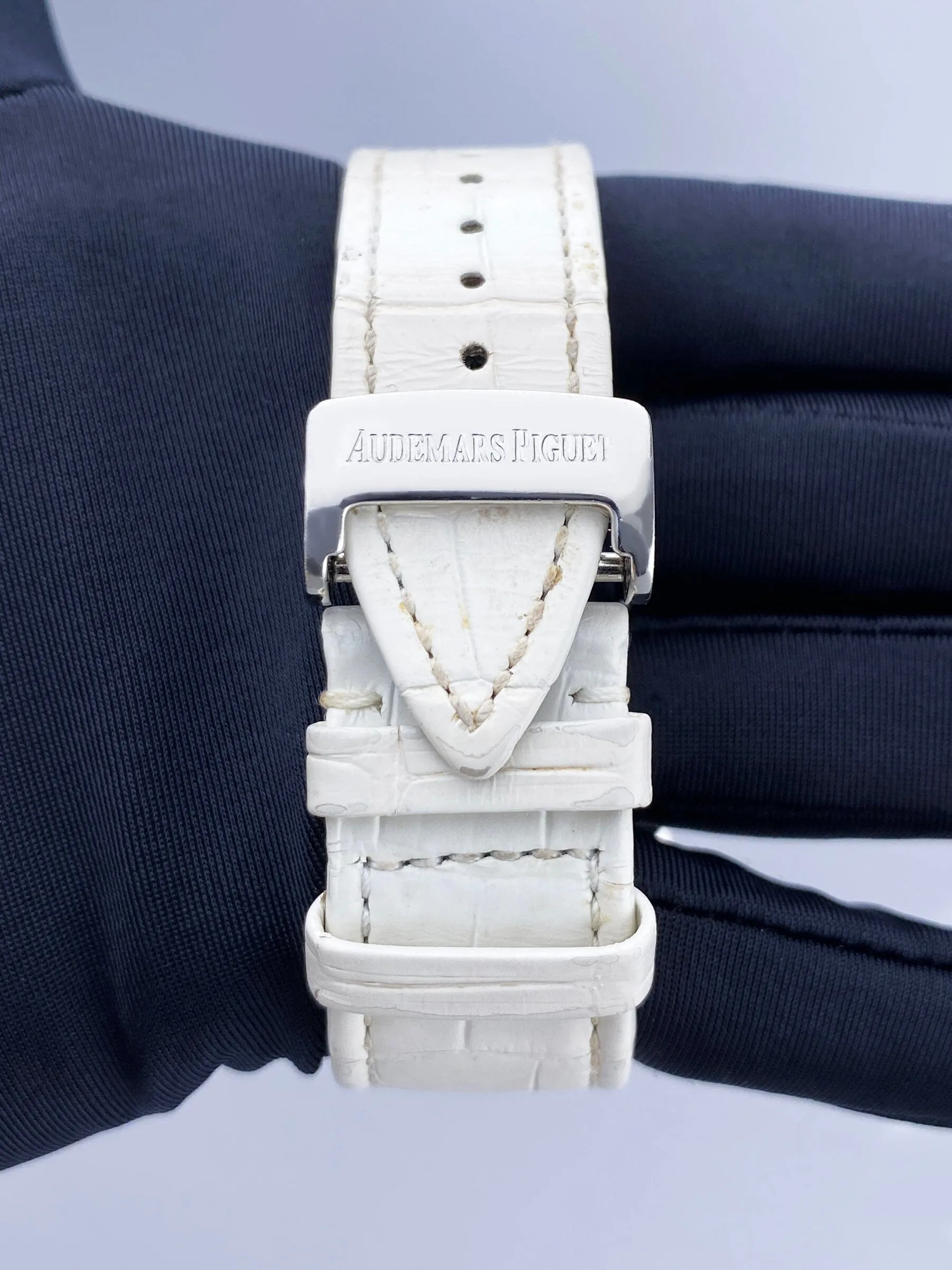 Audemars Piguet Royal Oak 67610ST Alinghi Ladies Watch Box Papers