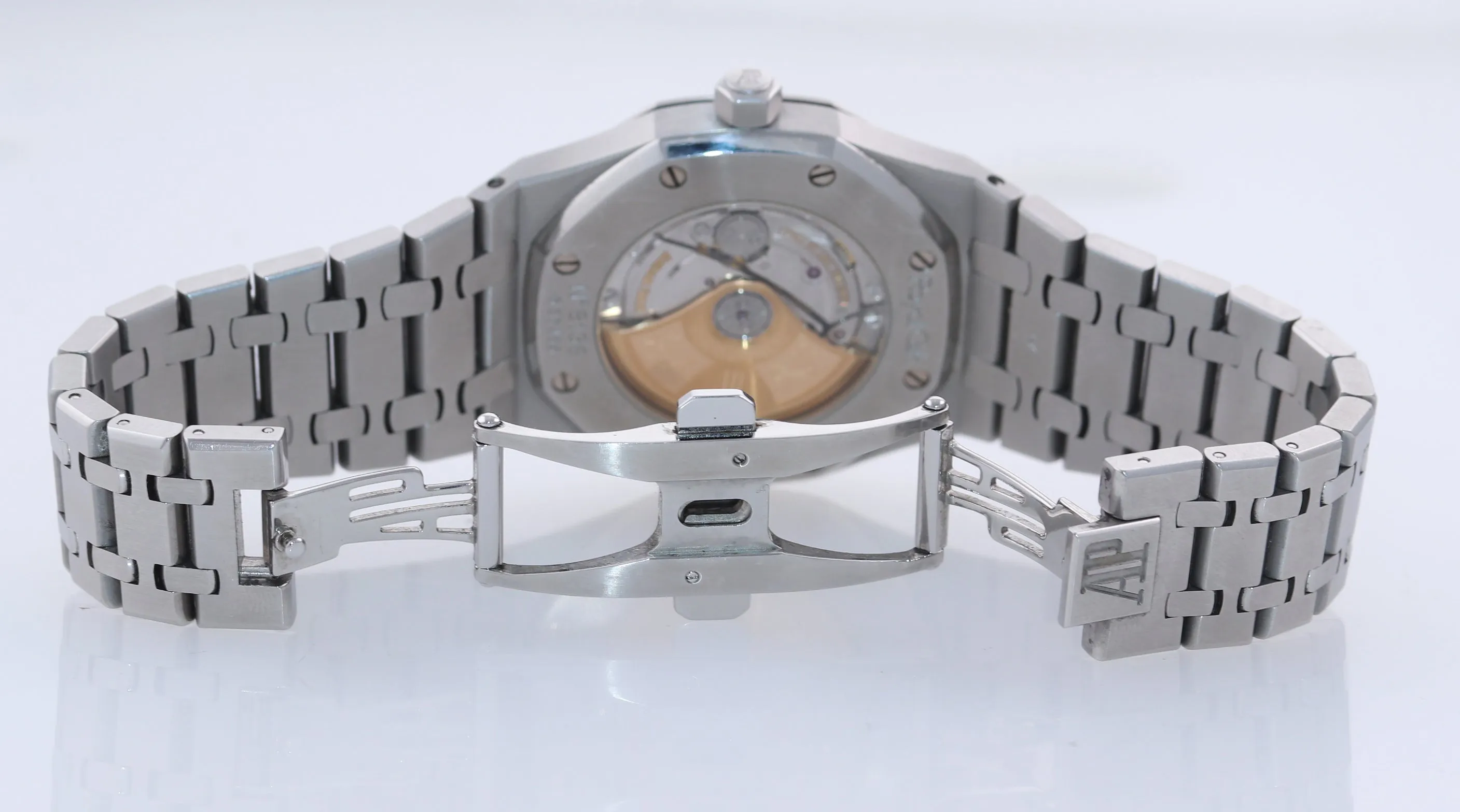 Audemars Piguet Royal Oak Blue Stick Dial 39mm Steel 15300 Date Watch Box
