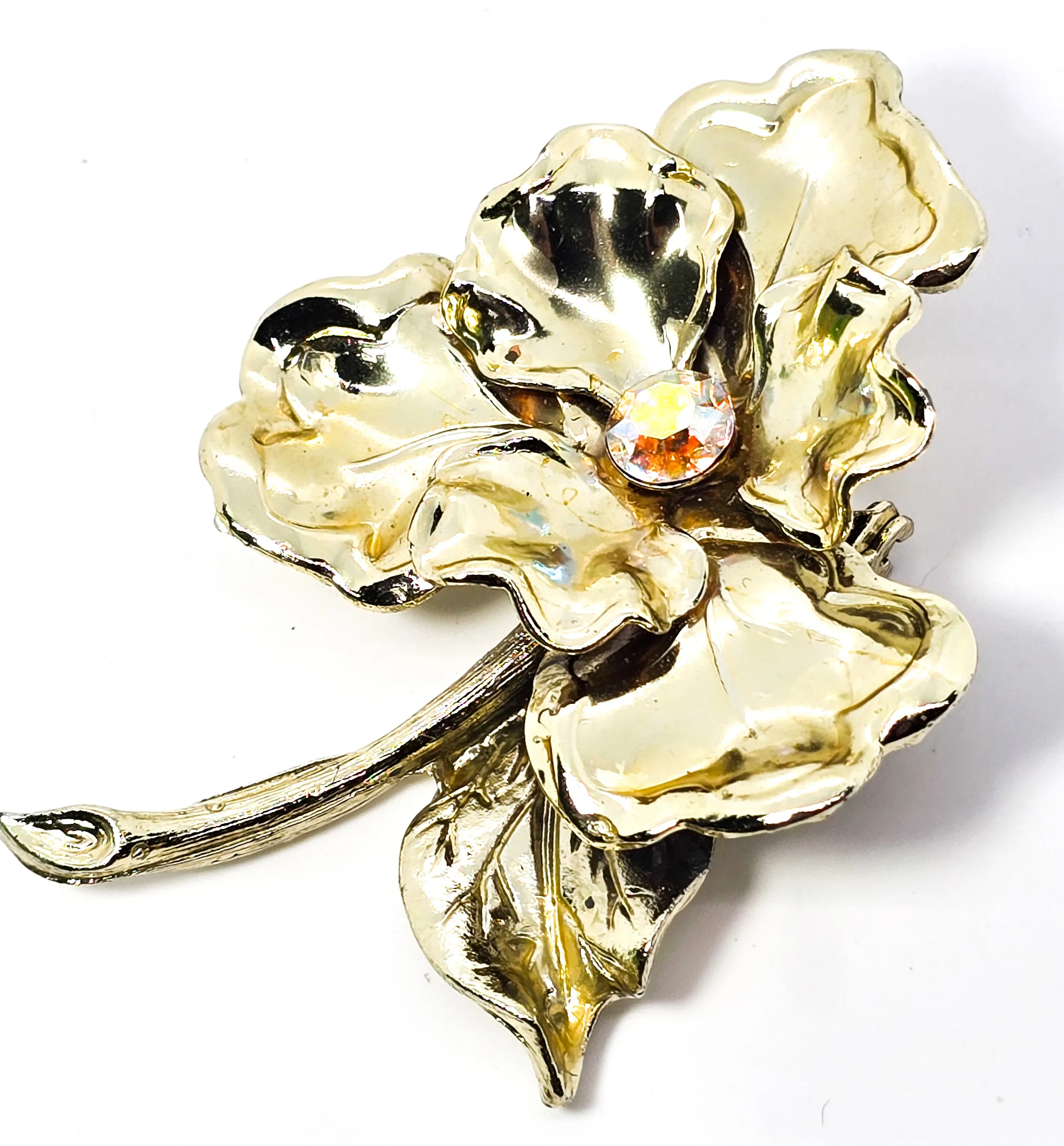 Aurora Borealis rhinestone gold toned flower vintage mid century brooch