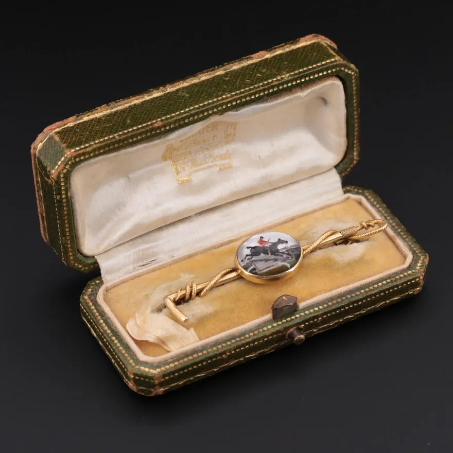 Brooch Cartier Antique 18 kt Yellow Gold and Porcelain