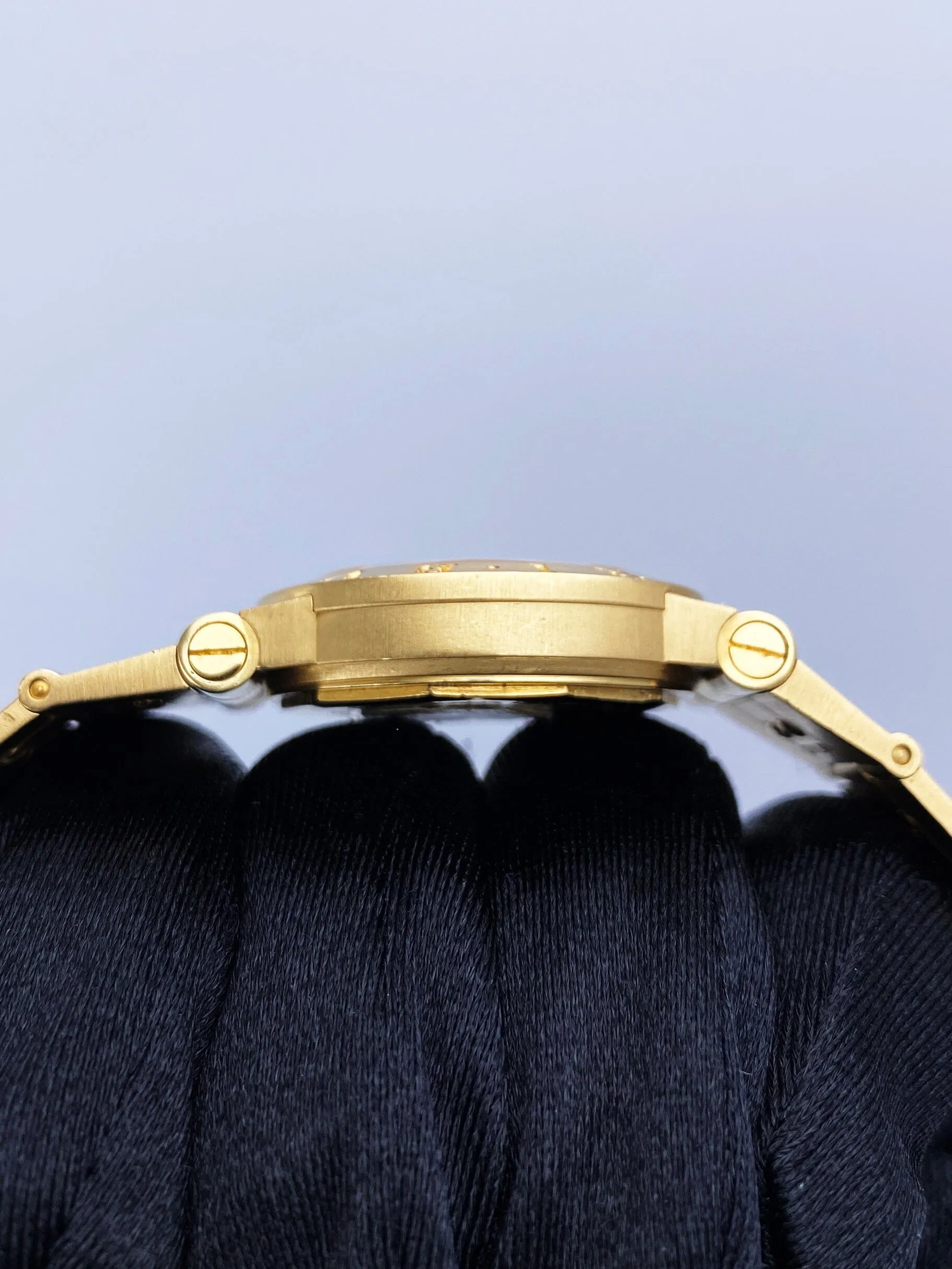 Bvlgari Diagono LCV 29 G Midsize 18K Yellow Gold Ladies Watch