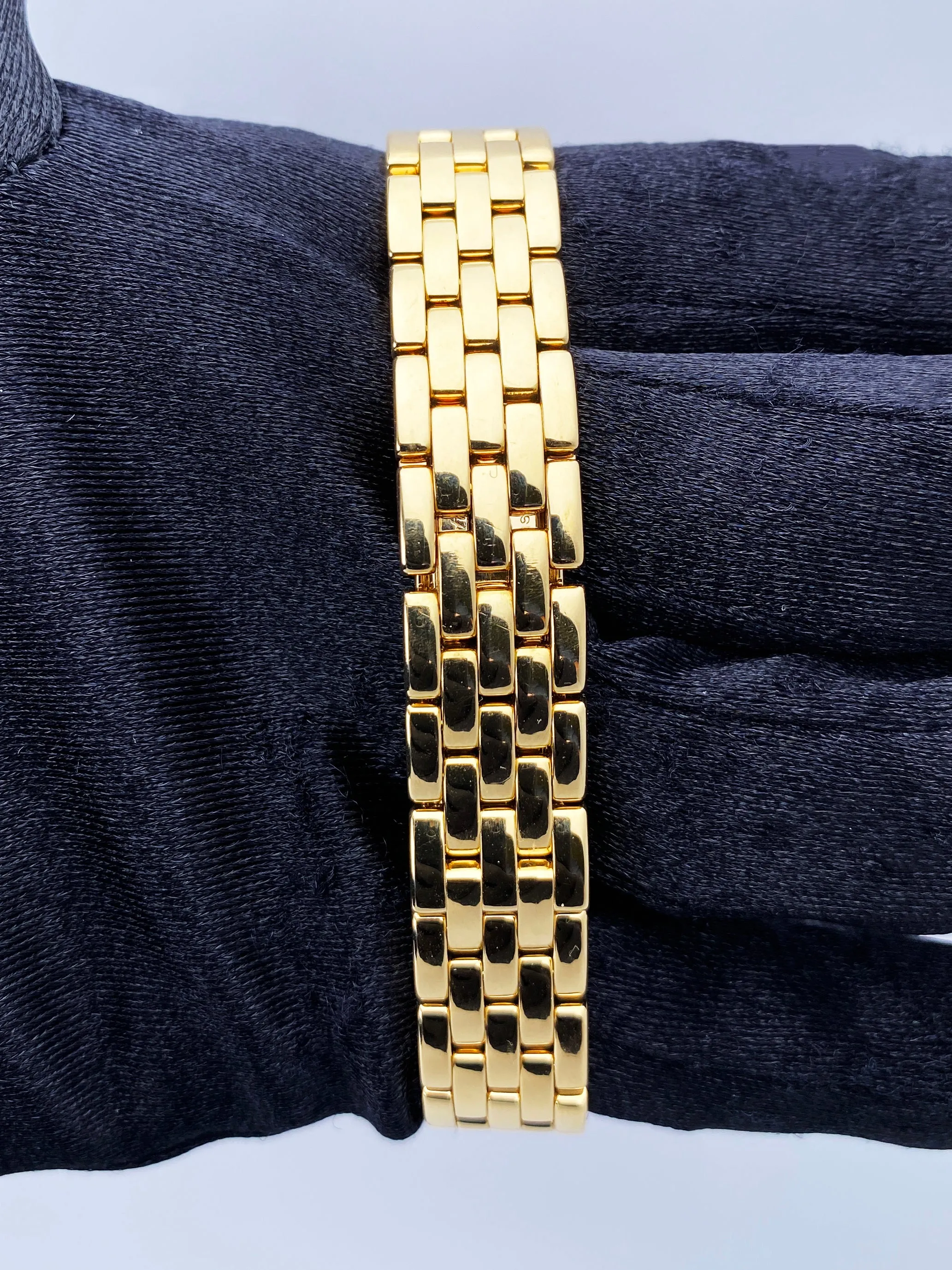 Cartier Panthere 8057915 18K Yellow Gold Diamonds Ladies Watch