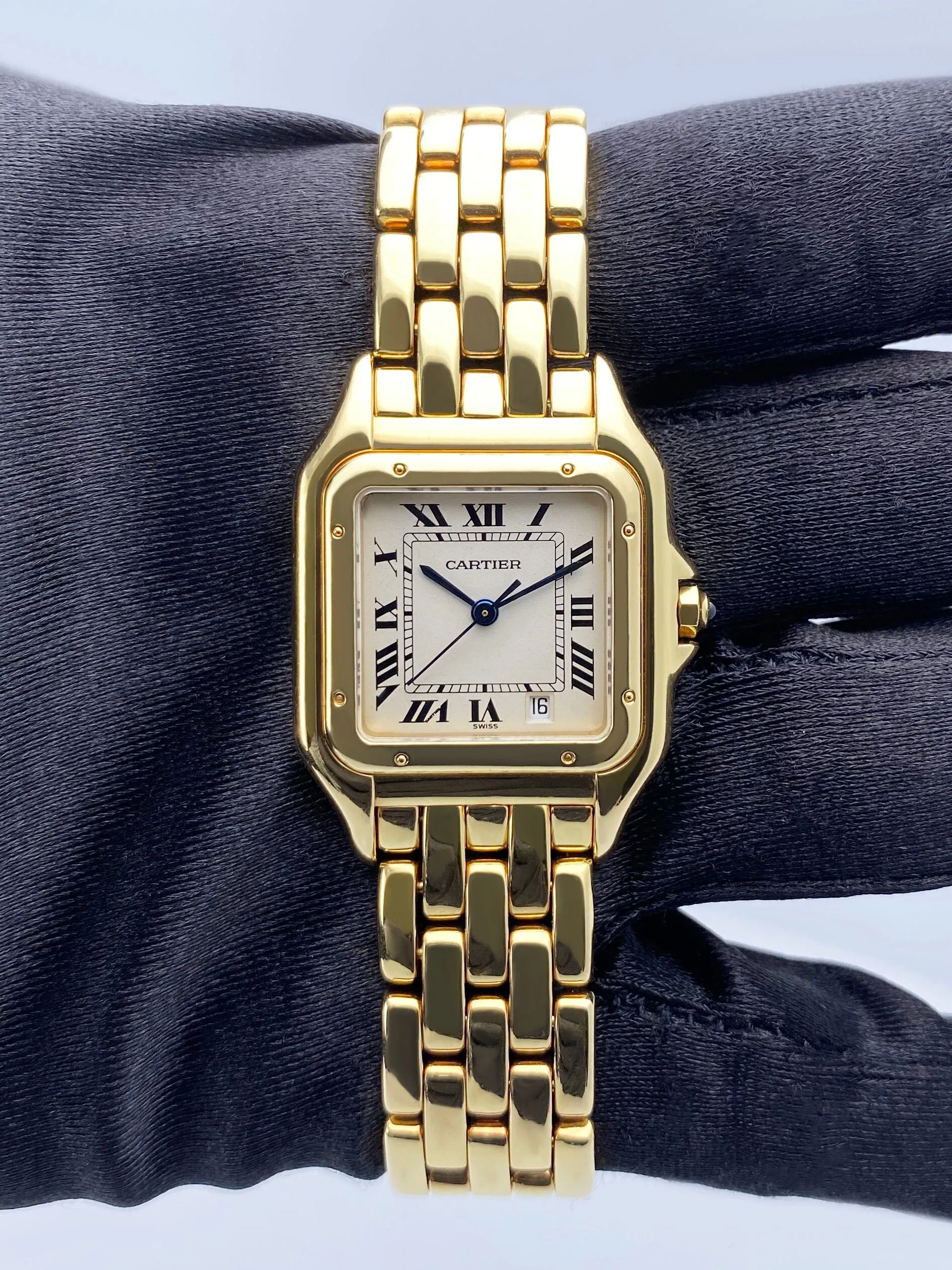 Cartier Panthere 8839 18k Yellow Gold Midsize Ladies Watch