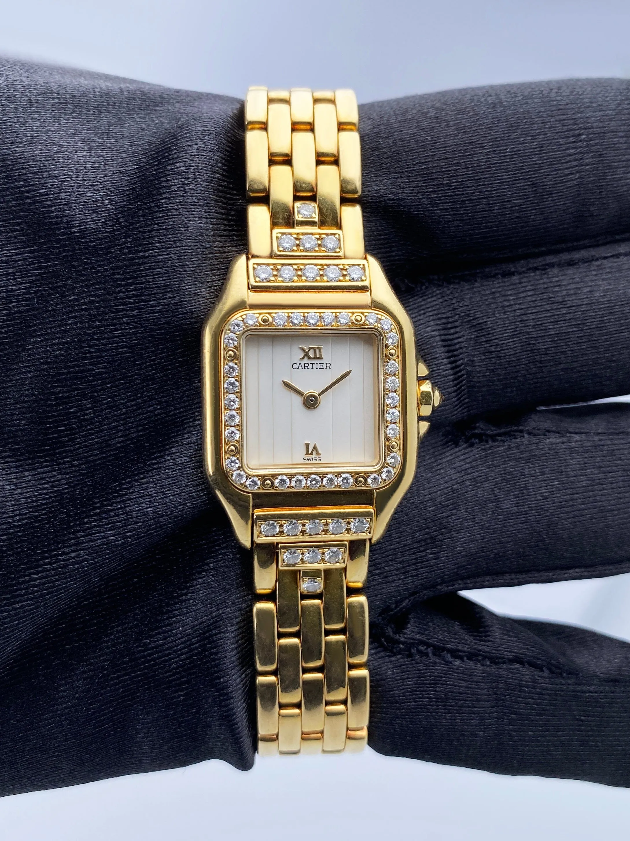 Cartier Panthere WF3159HP Diamond Cream Dial Yellow Gold Watch