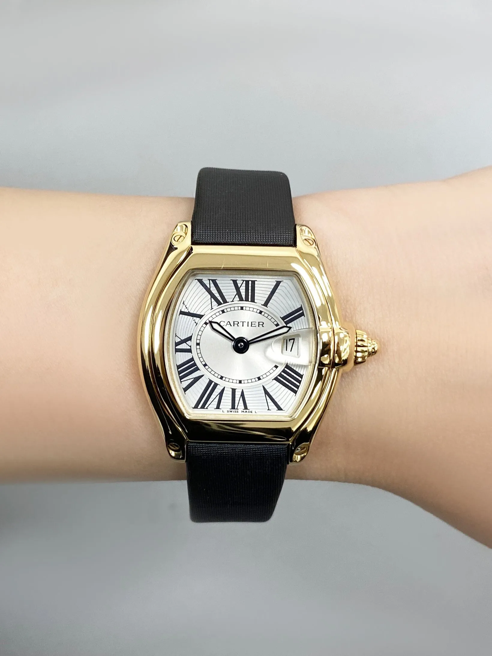 Cartier Roadster W62018Y5 Sliver Dial Yellow Gold Ladies Watch