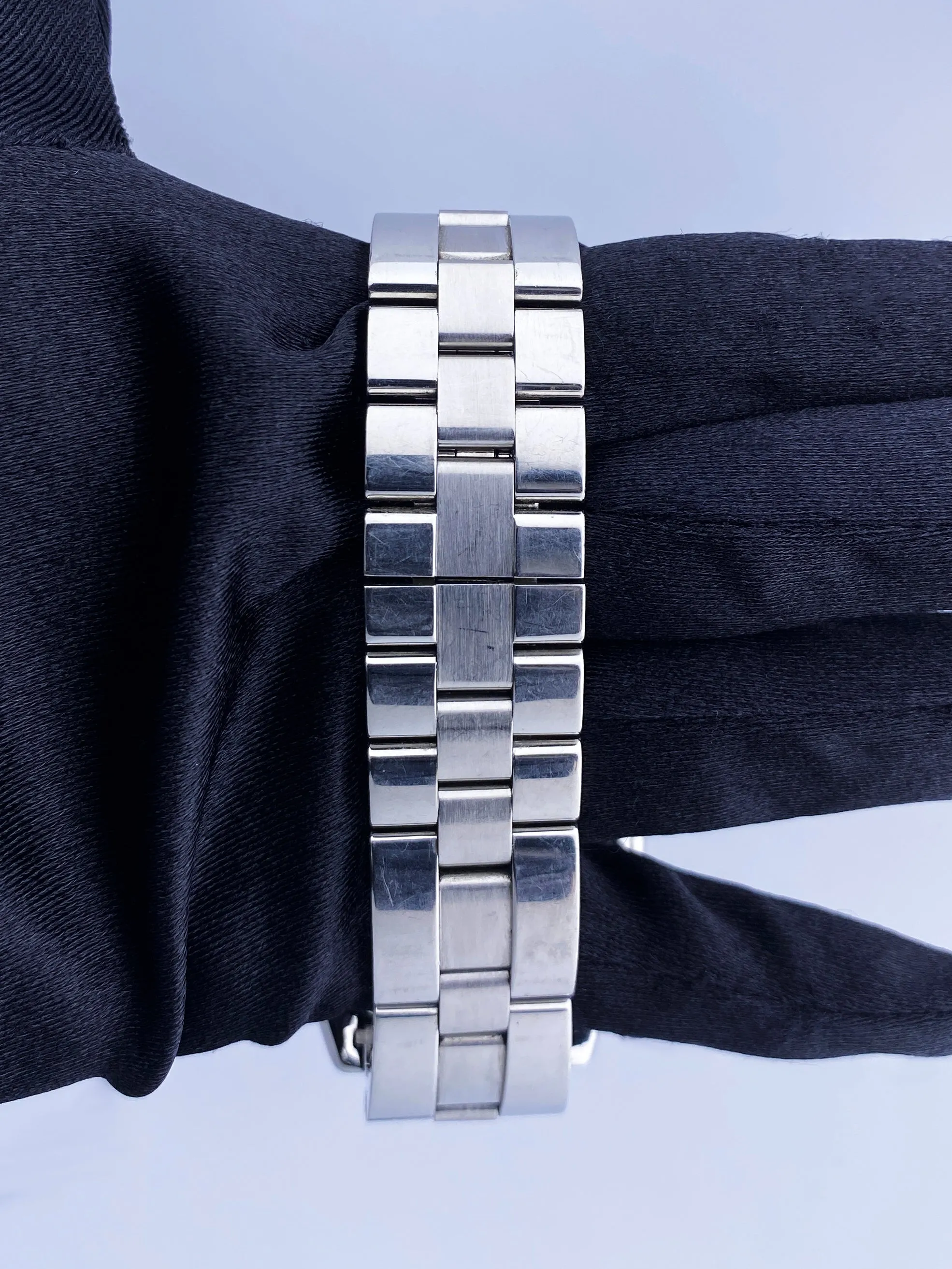 Cartier Roadster XL 2618 Sliver Dial Mens Watch