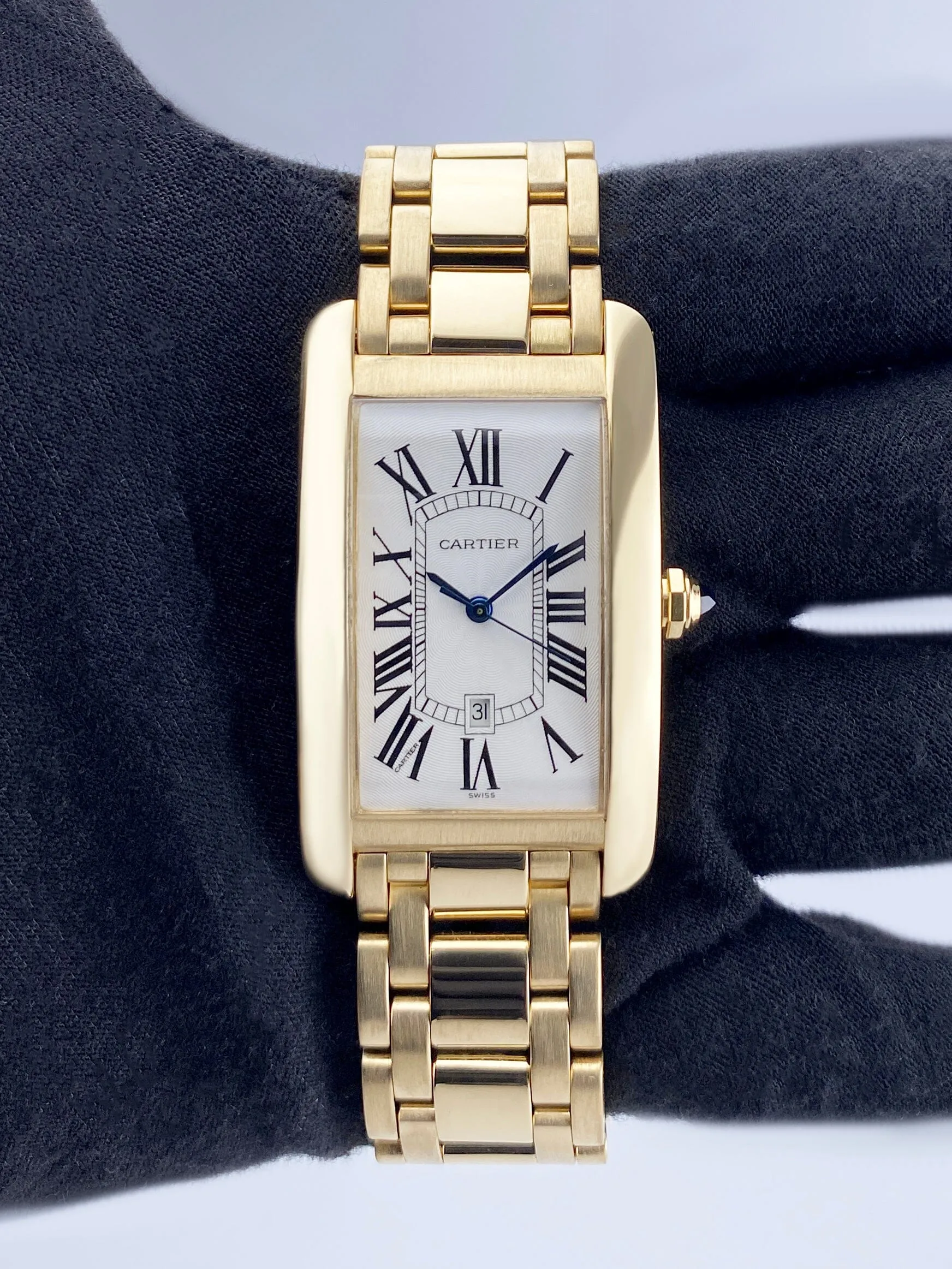 Cartier Tank Americaine Large W26031K2 18K Yellow Gold Mens Watch