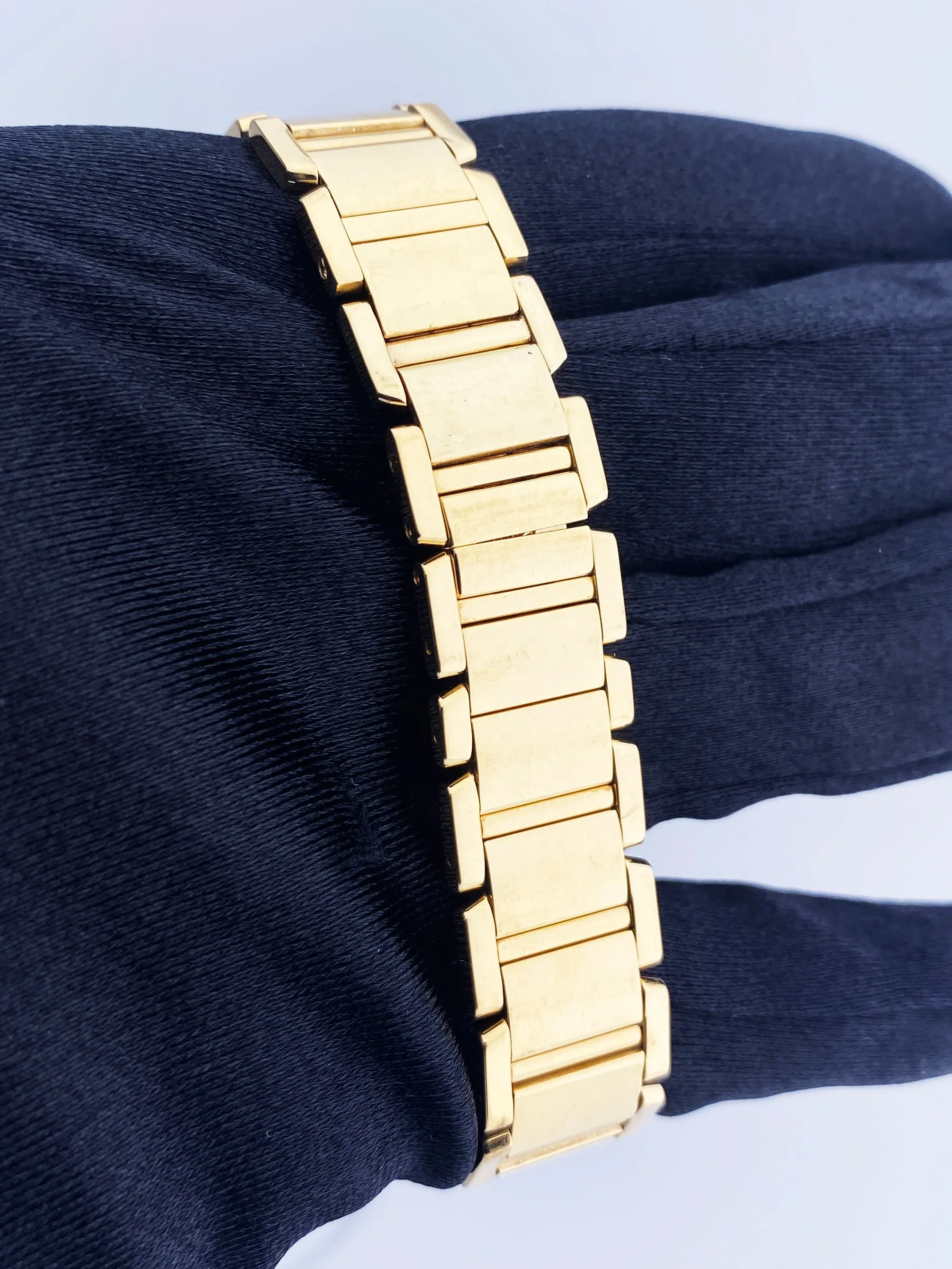 Cartier Tank Francaise WE1001R8 Diamond 18k Yellow Gold Ladies Watch