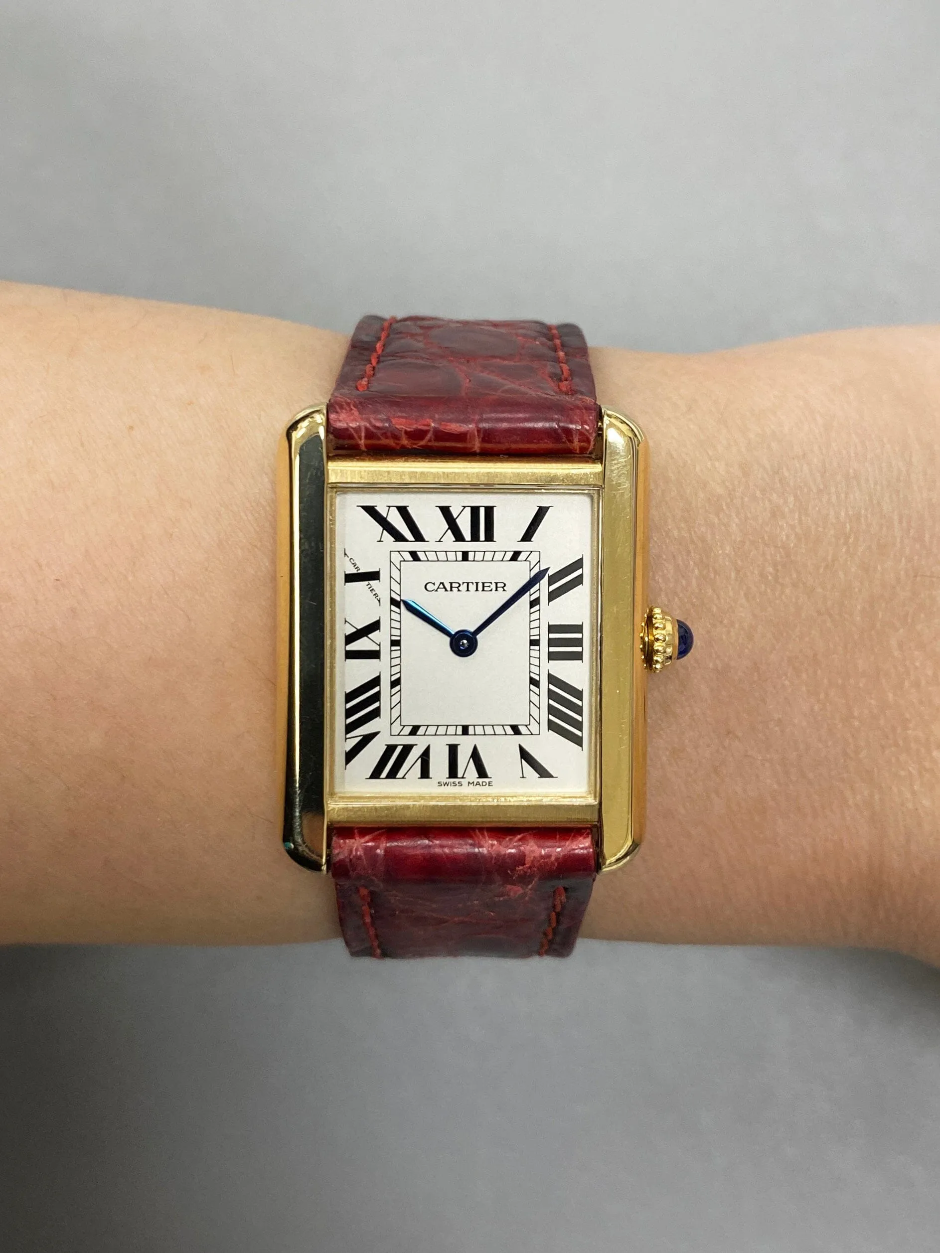 Cartier Tank Solo W1018755 18K Yellow Gold Ladies Watch