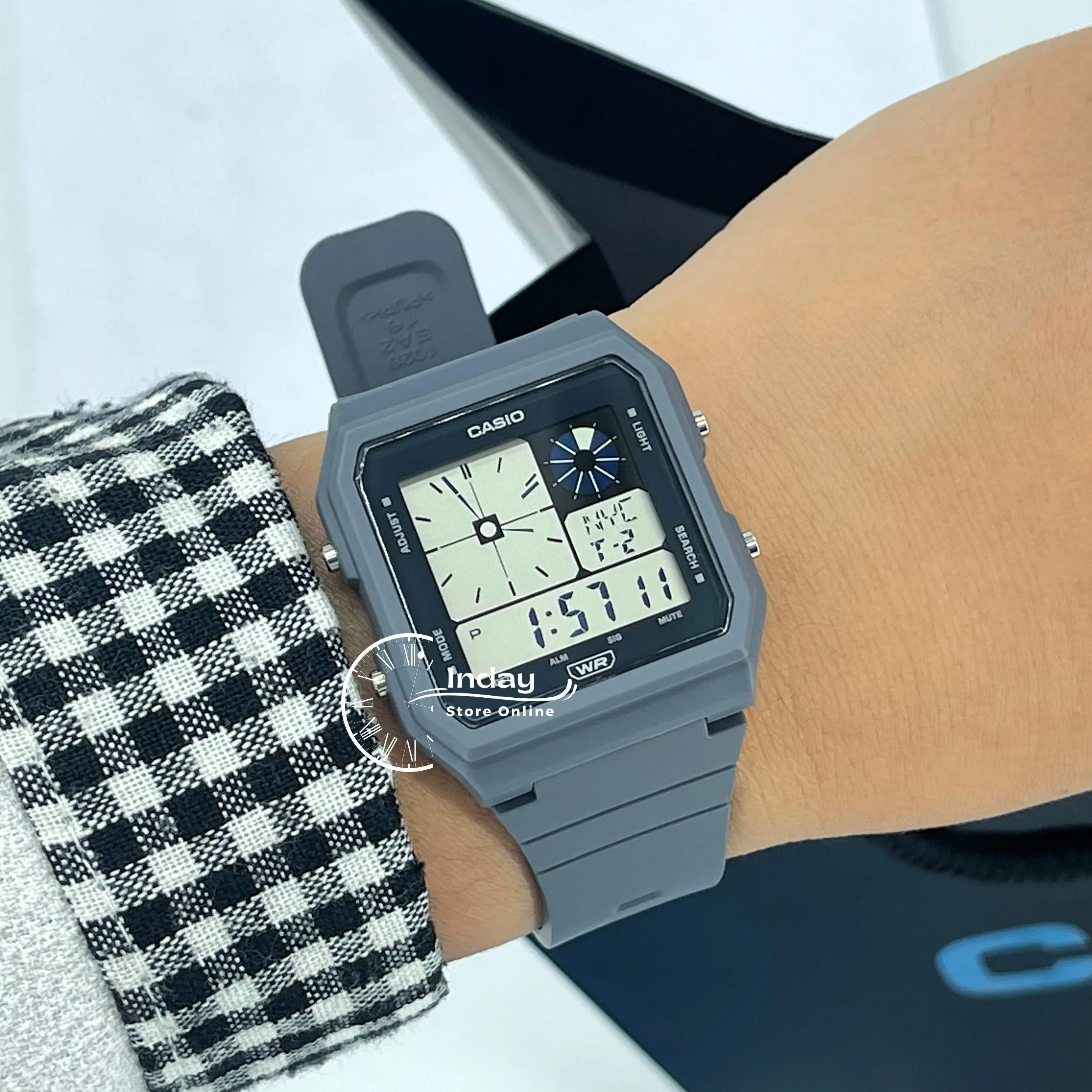Casio Digital Unisex Watch LF-20W-8A2 Digital Resin Band Resin Glass