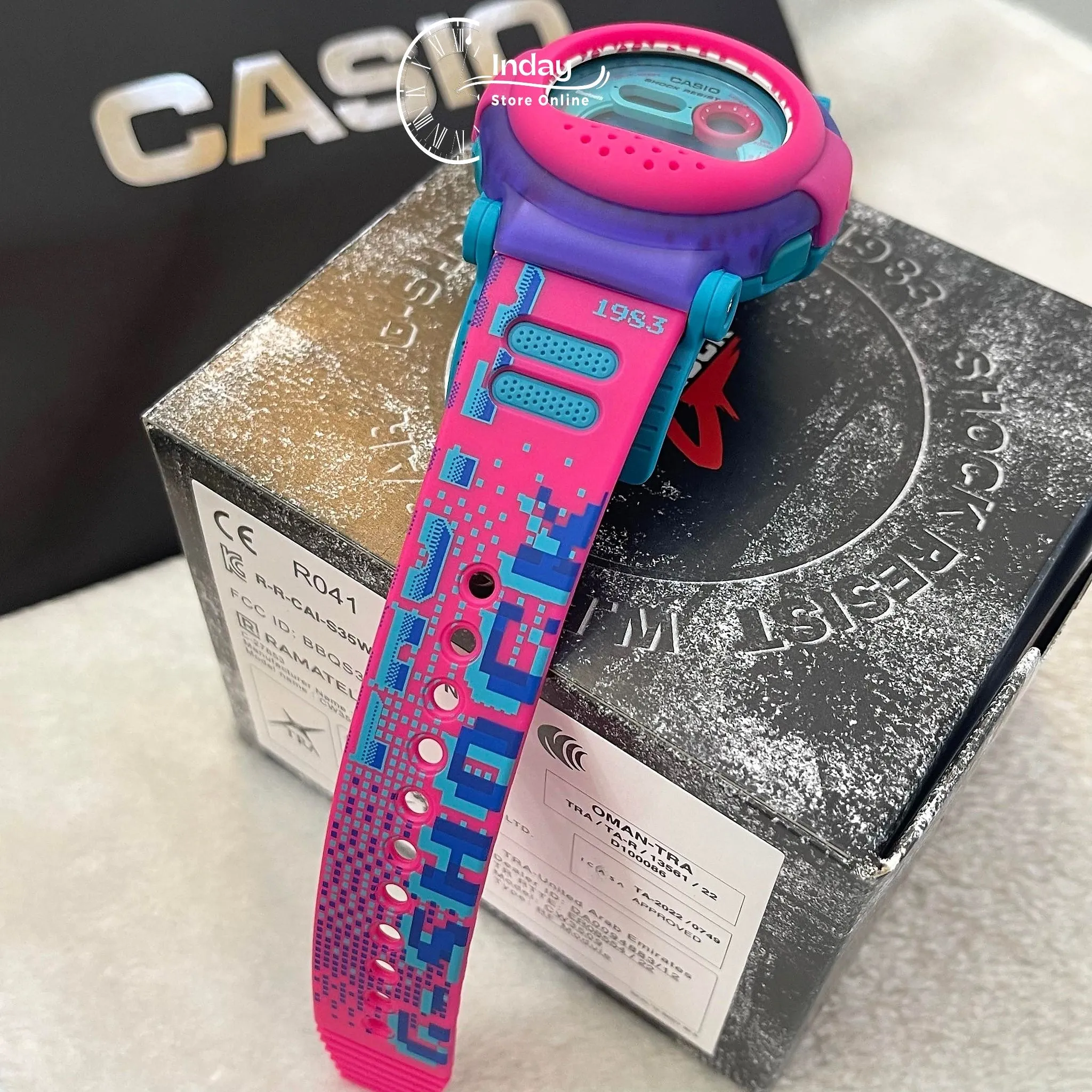 Casio G-Shock Men's Watch G-B001RG-4 Digital DW-001 Series Retro Gaming Graphics Customizable G-B001 Line