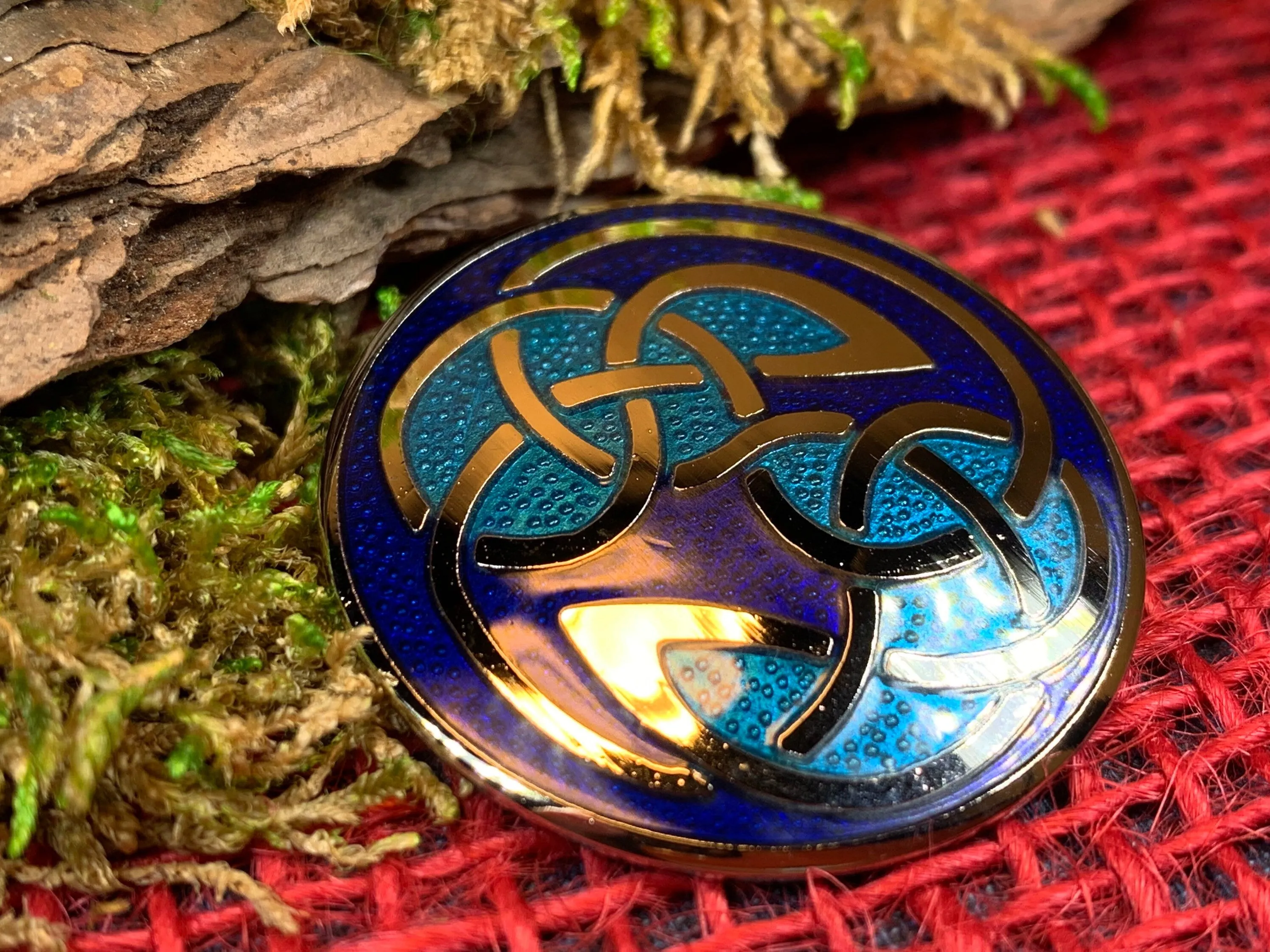 Celtic Winds Celtic Knot Brooch
