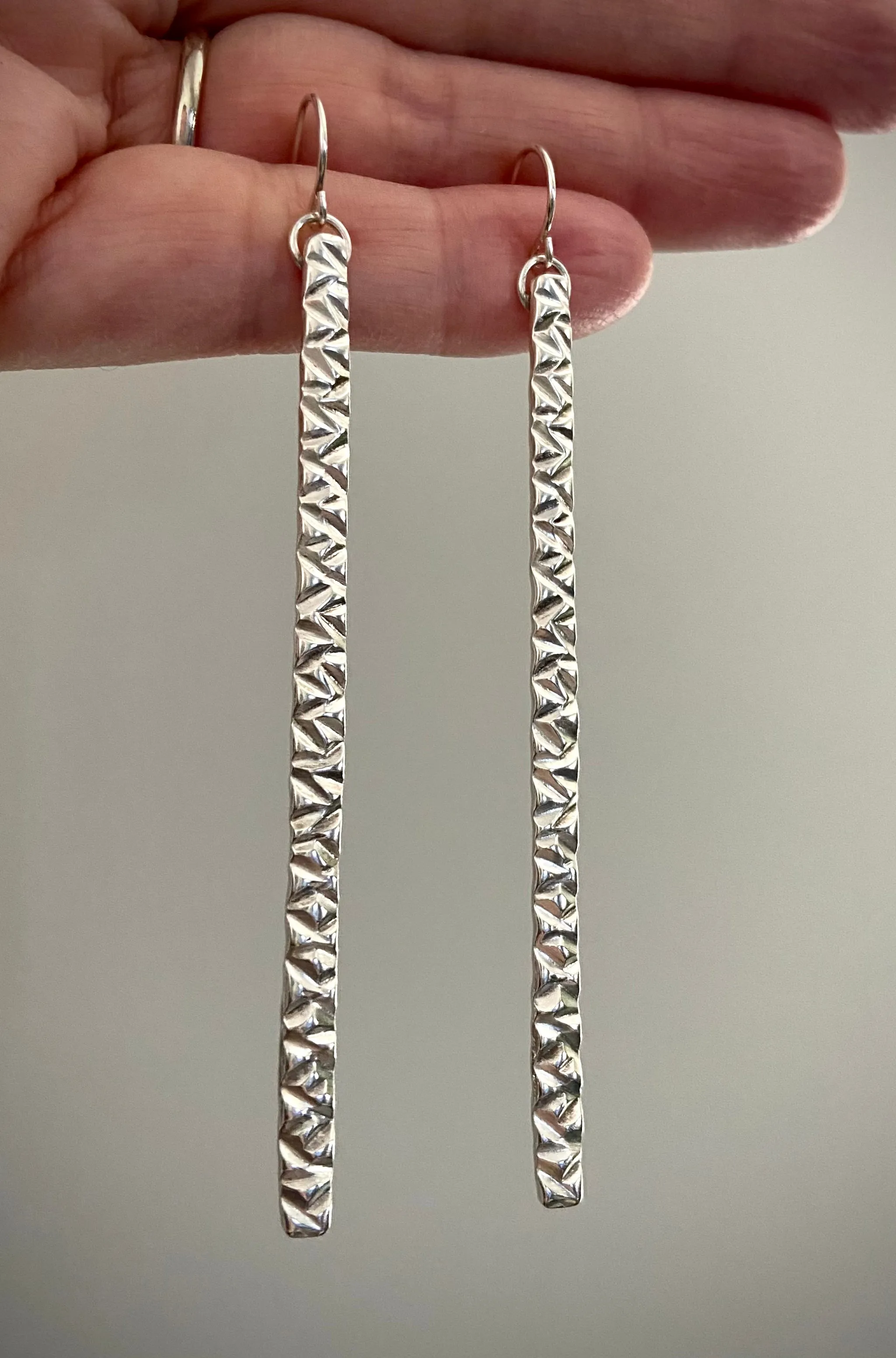 Crackle Bar Earrings