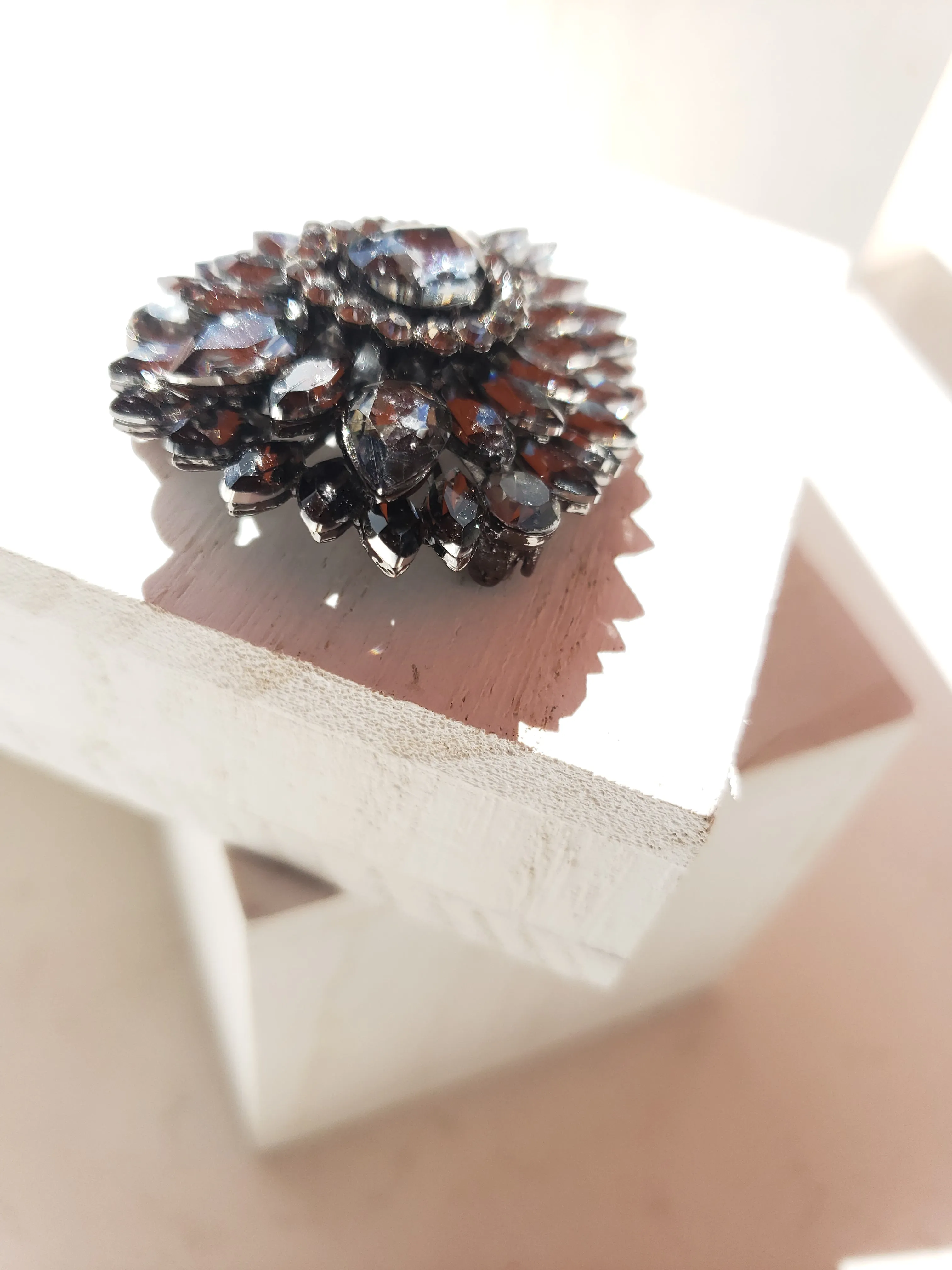 Crystal Pear Blaze Brooch - 3 Colors