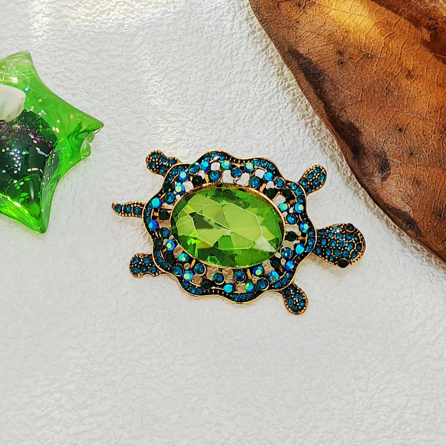 Cute Green Rhinestone Sea Turtle Brooch Pin Beach Jewelry