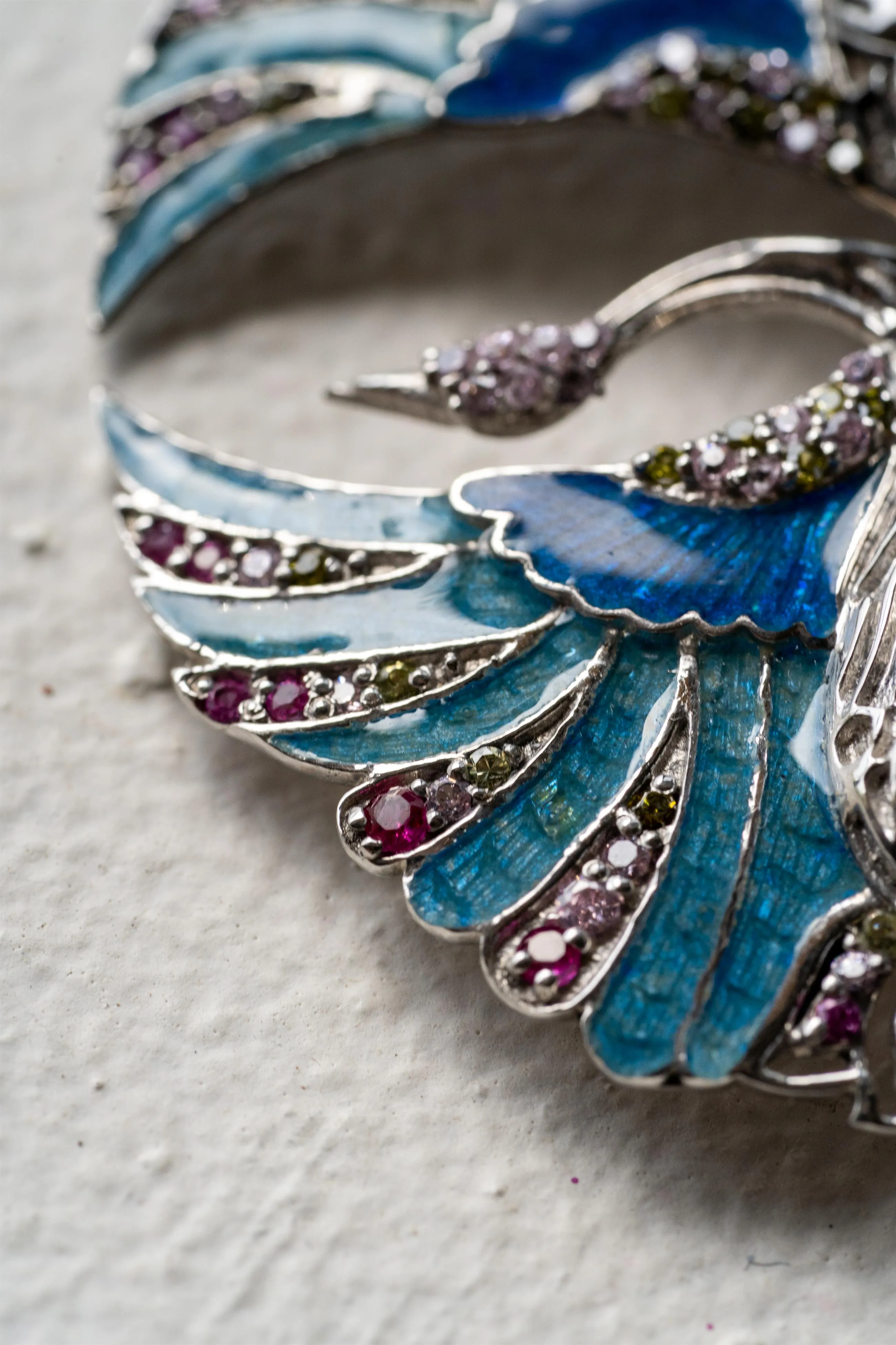 Demi Fine Jewelry-Two-Tone Plated-Brooch-Yin Yan Bird Silver-O01/21-Fashion Edit Unbent