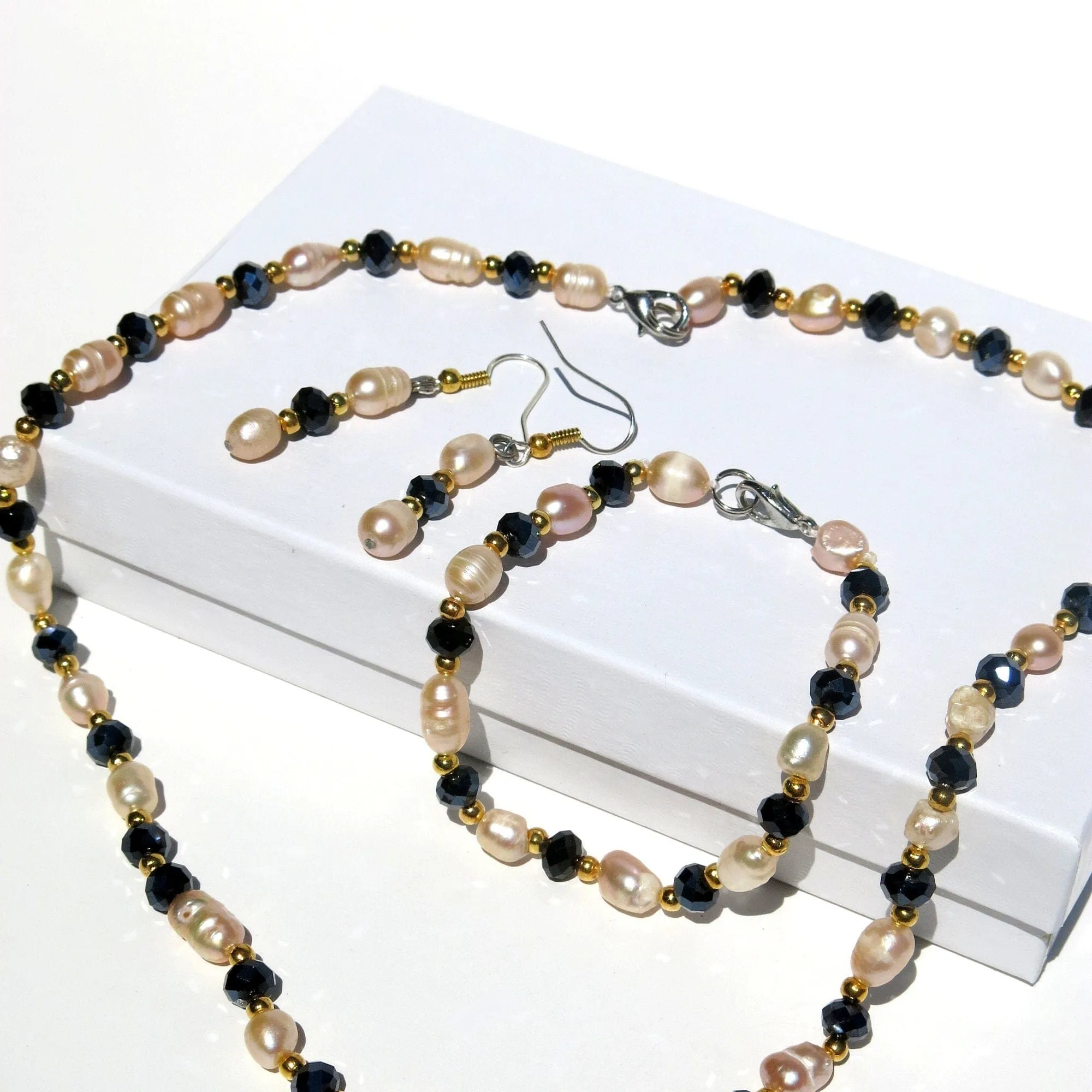 Freshwater Pearl 4 PC Jewelry Set, Natural Pearl Bracelet Earrings and Necklace, Bridesmaid Crystal Real Pearl Jewelry