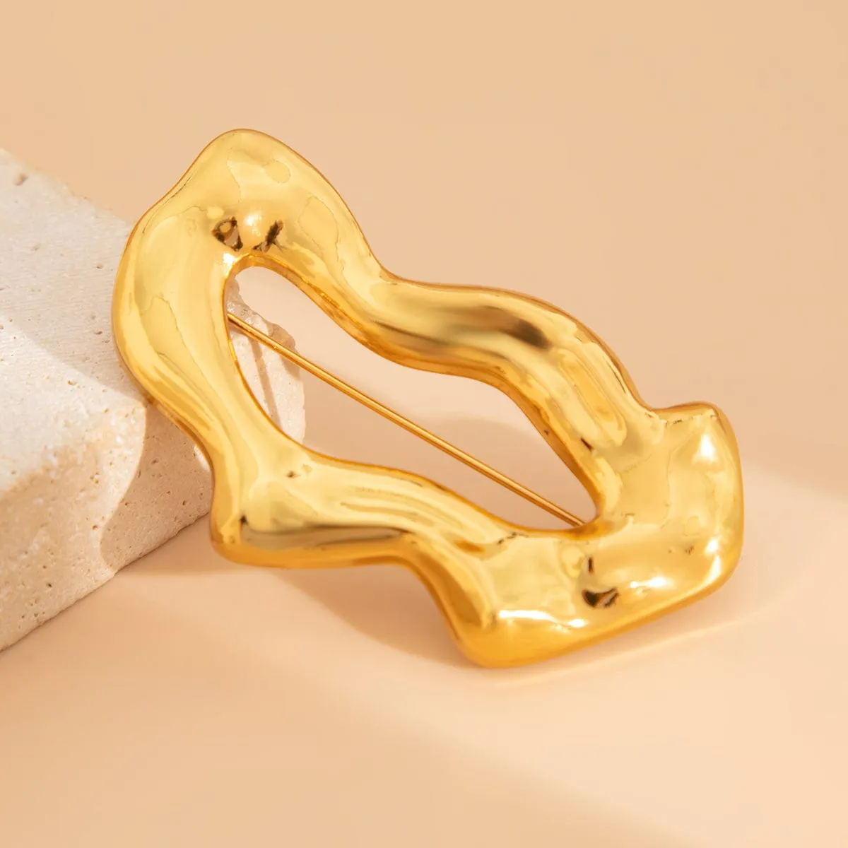 Geometric Abstract Flow Water Pin Brooch