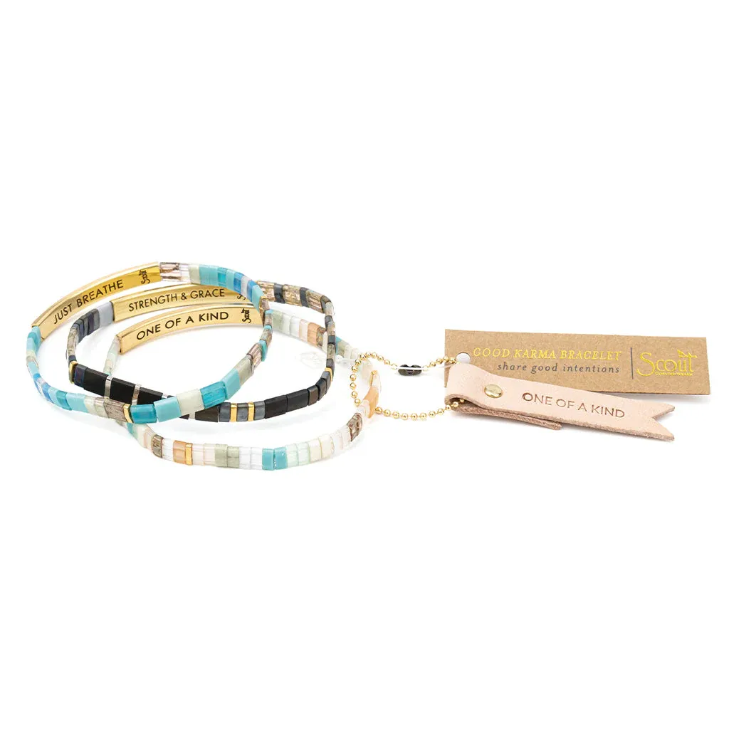 GK023 Good Karma Bracelet Tonal Turquoise / Gold