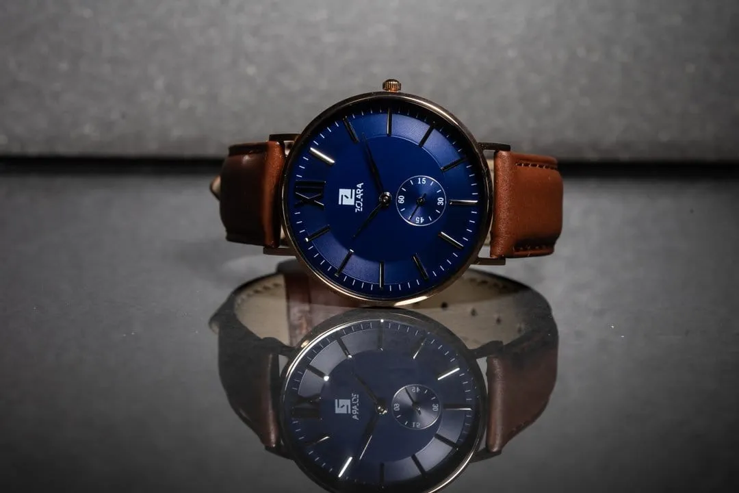 Gold Blue Lobo