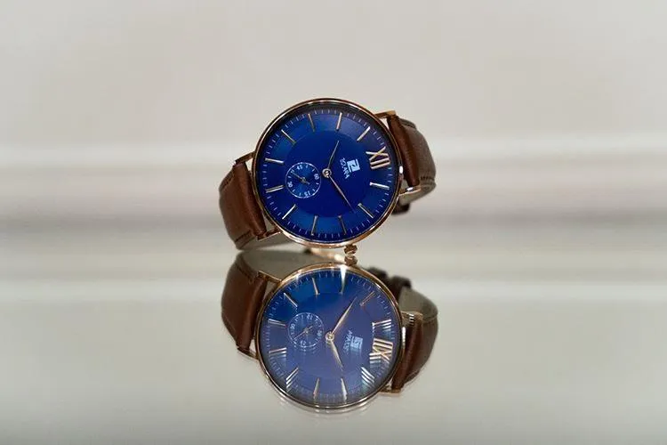 Gold Blue Lobo