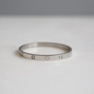 Heart CZ Bangle Bracelet (Silver)