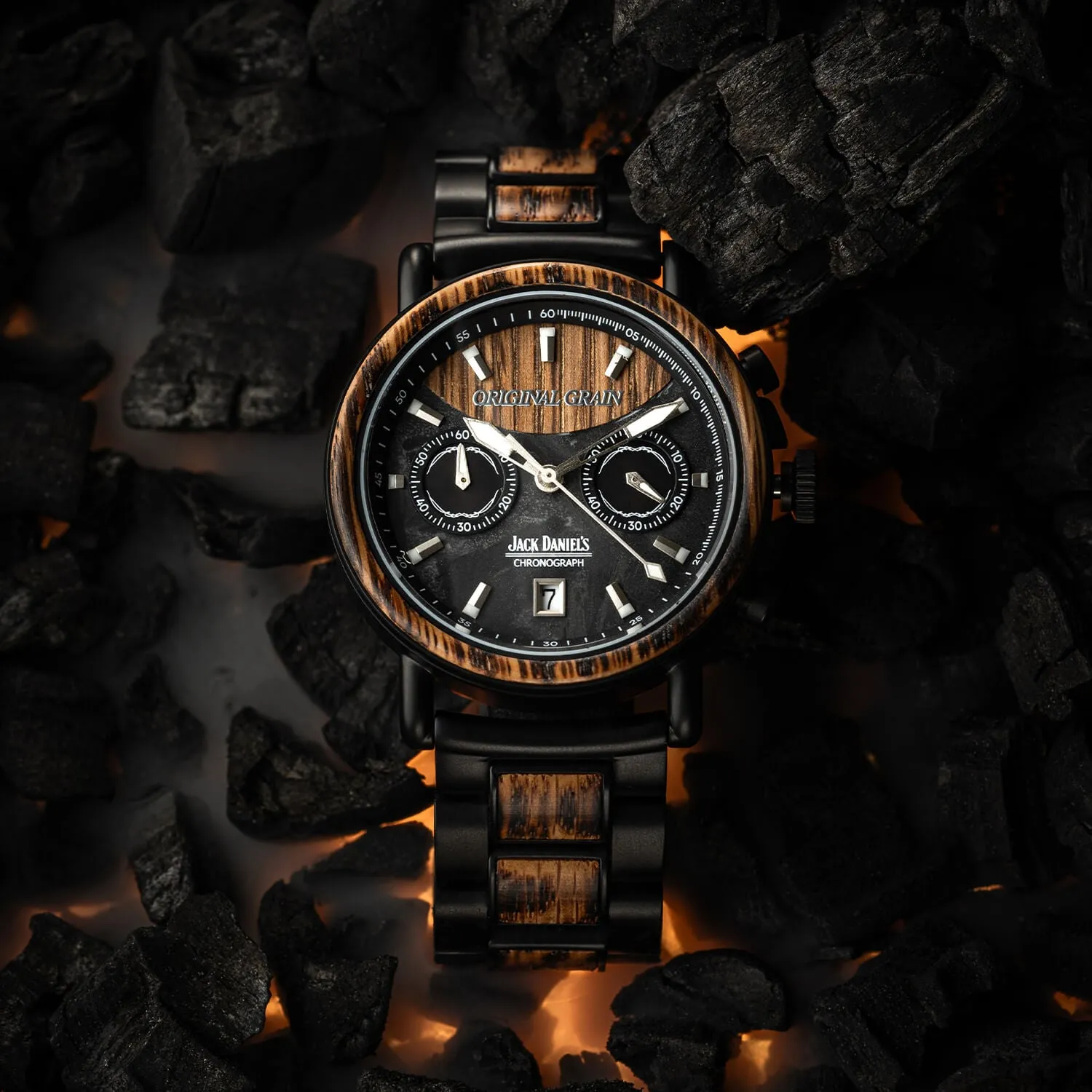 Jack Daniel's Charred Black Chrono 44mm