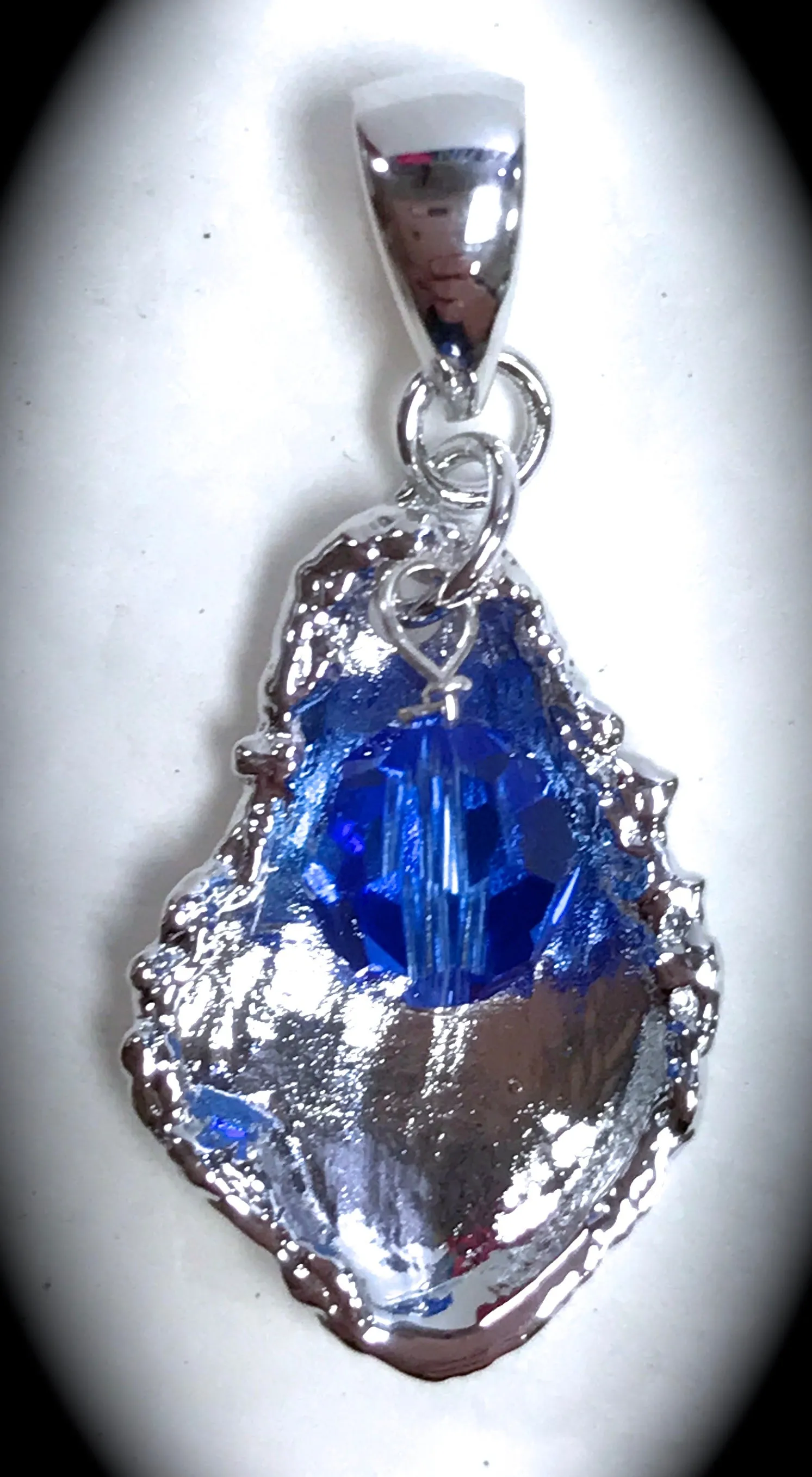 Jewelry - Birthstone Oyster Pendant
