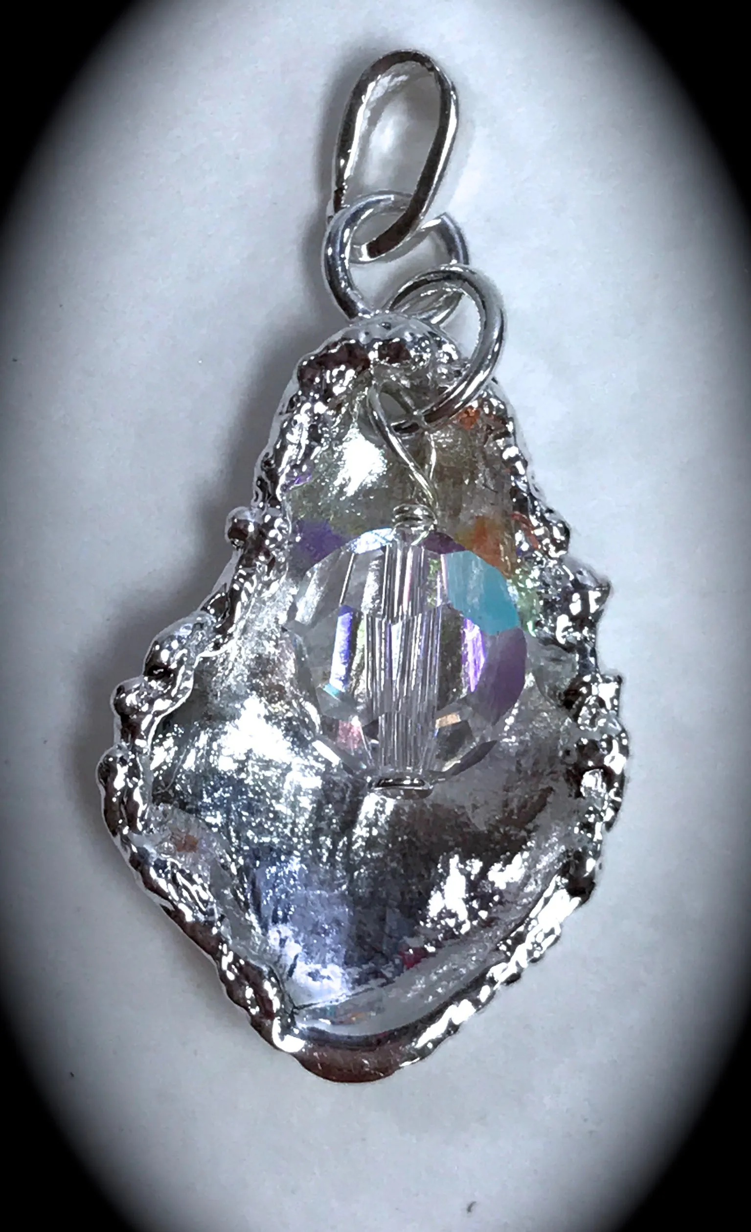 Jewelry - Birthstone Oyster Pendant