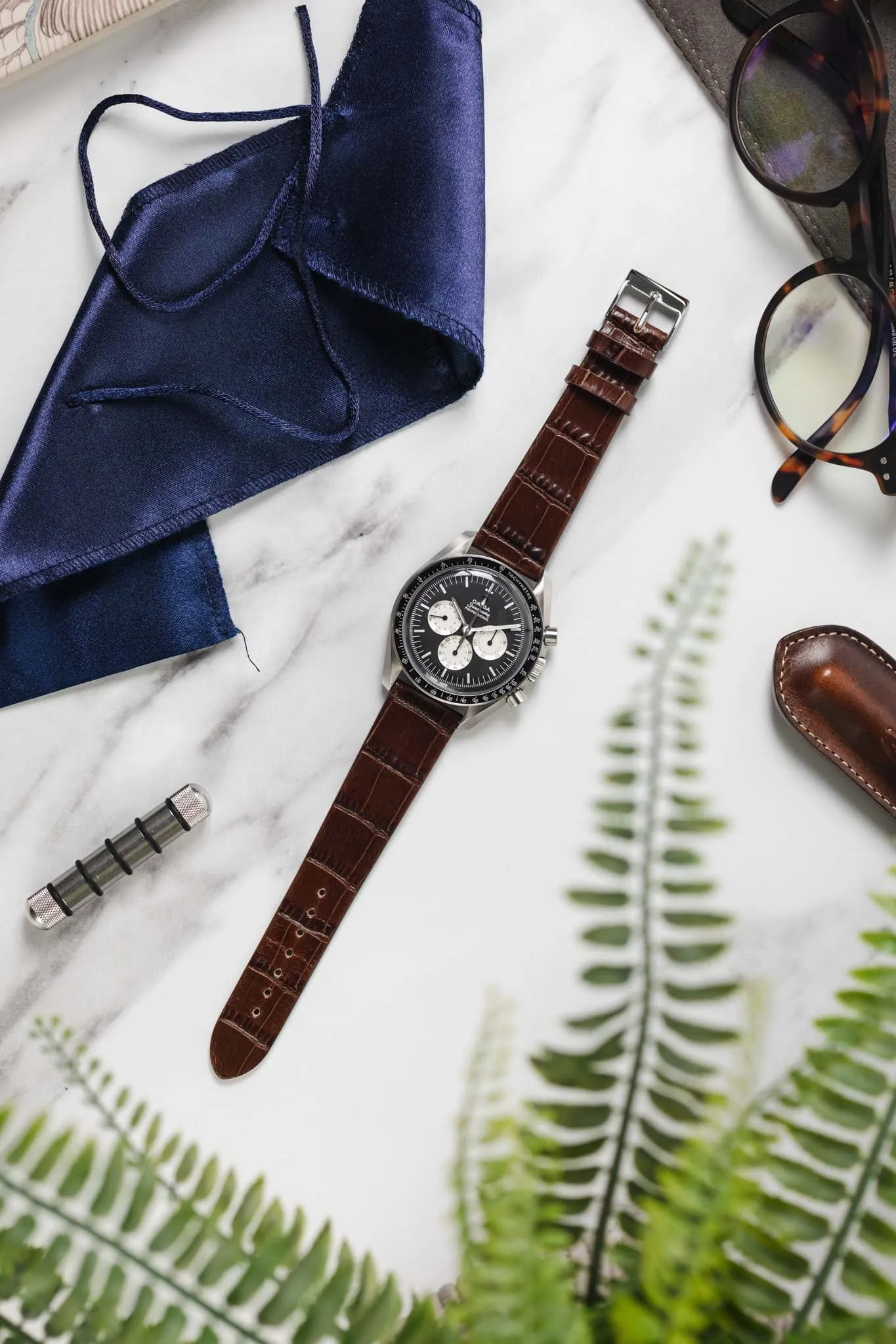 JPM Italian Alligator-Embossed Calfskin Leather Watch Strap in DARK BROWN