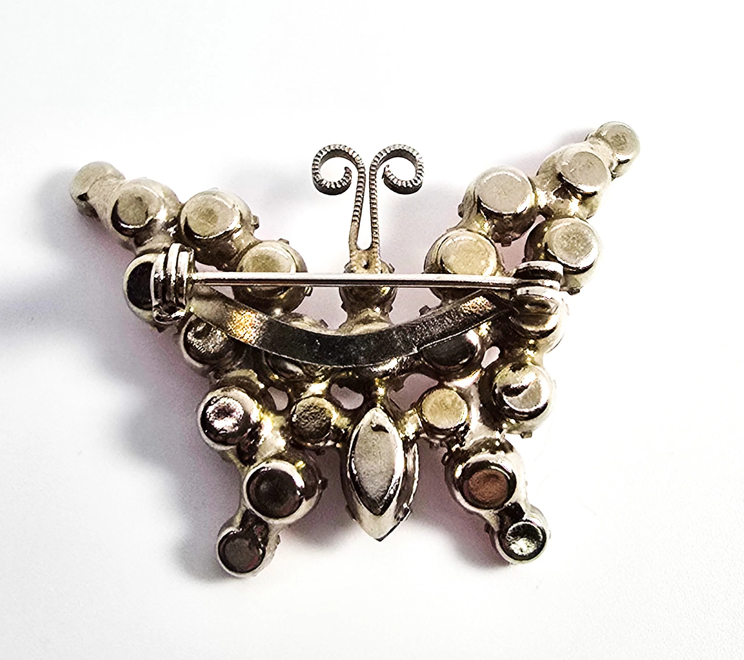 Juliana DeLizza and Elster verified pink rhinestone vintage butterfly brooch