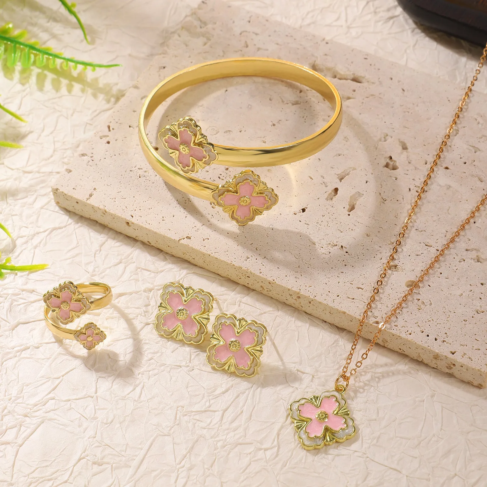 Lucky Clover Jewelry Set - Bracelet, Earrings, Ring & Necklace
