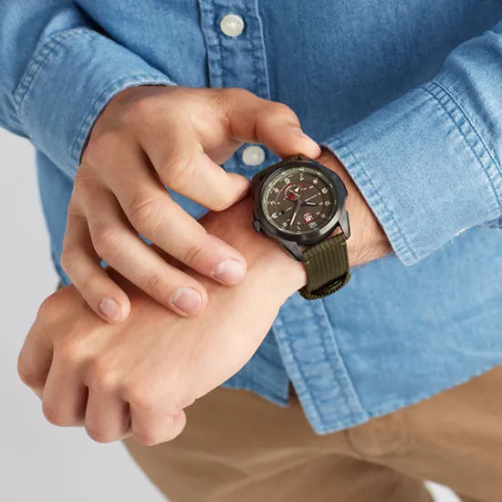 Luminox Watch Atacama Adventurer Field 1760 Series