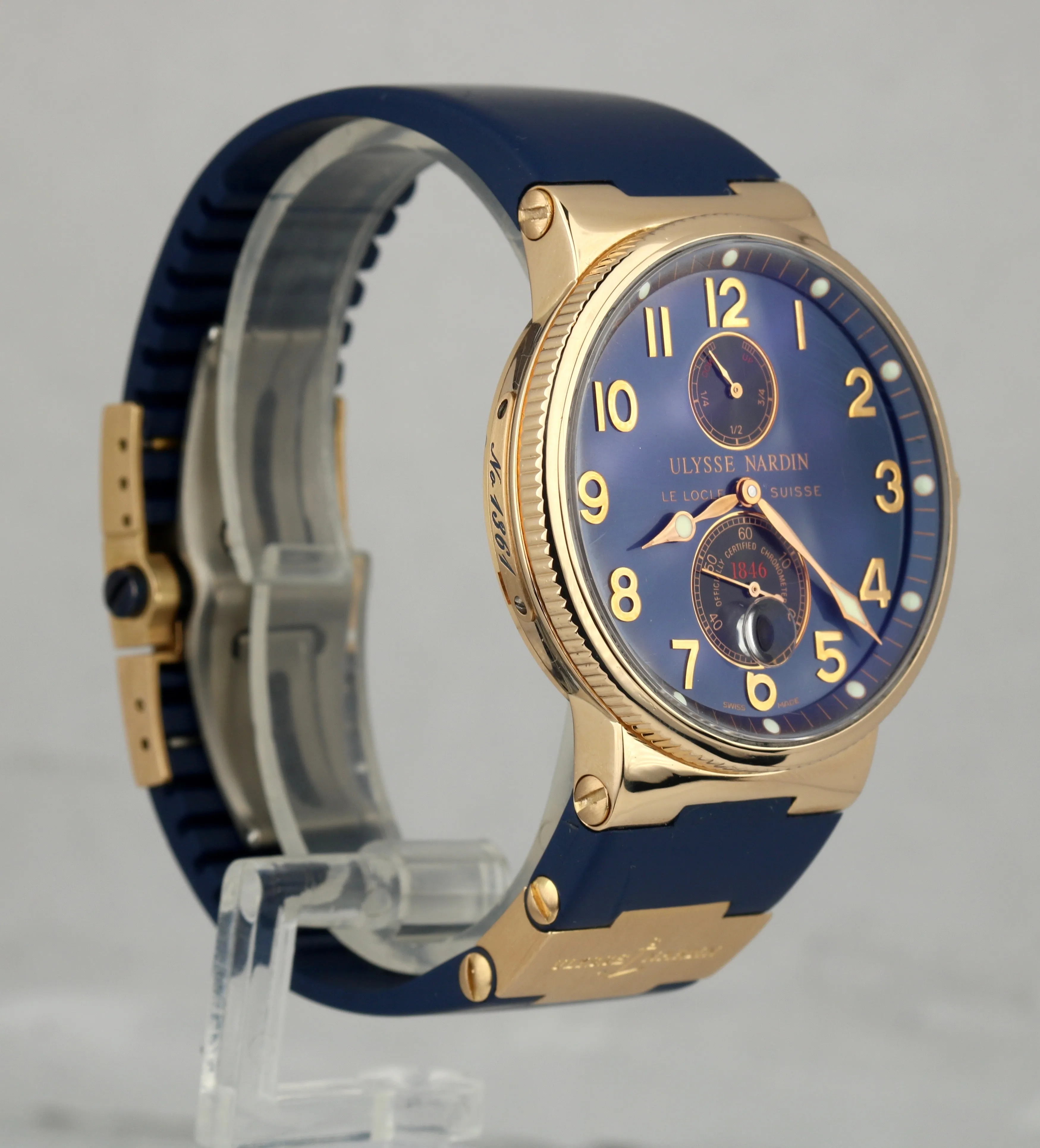 Men's Ulysse Nardin Maxi Marine 18K Rose Gold Blue Rubber 41mm 266-66 Watch