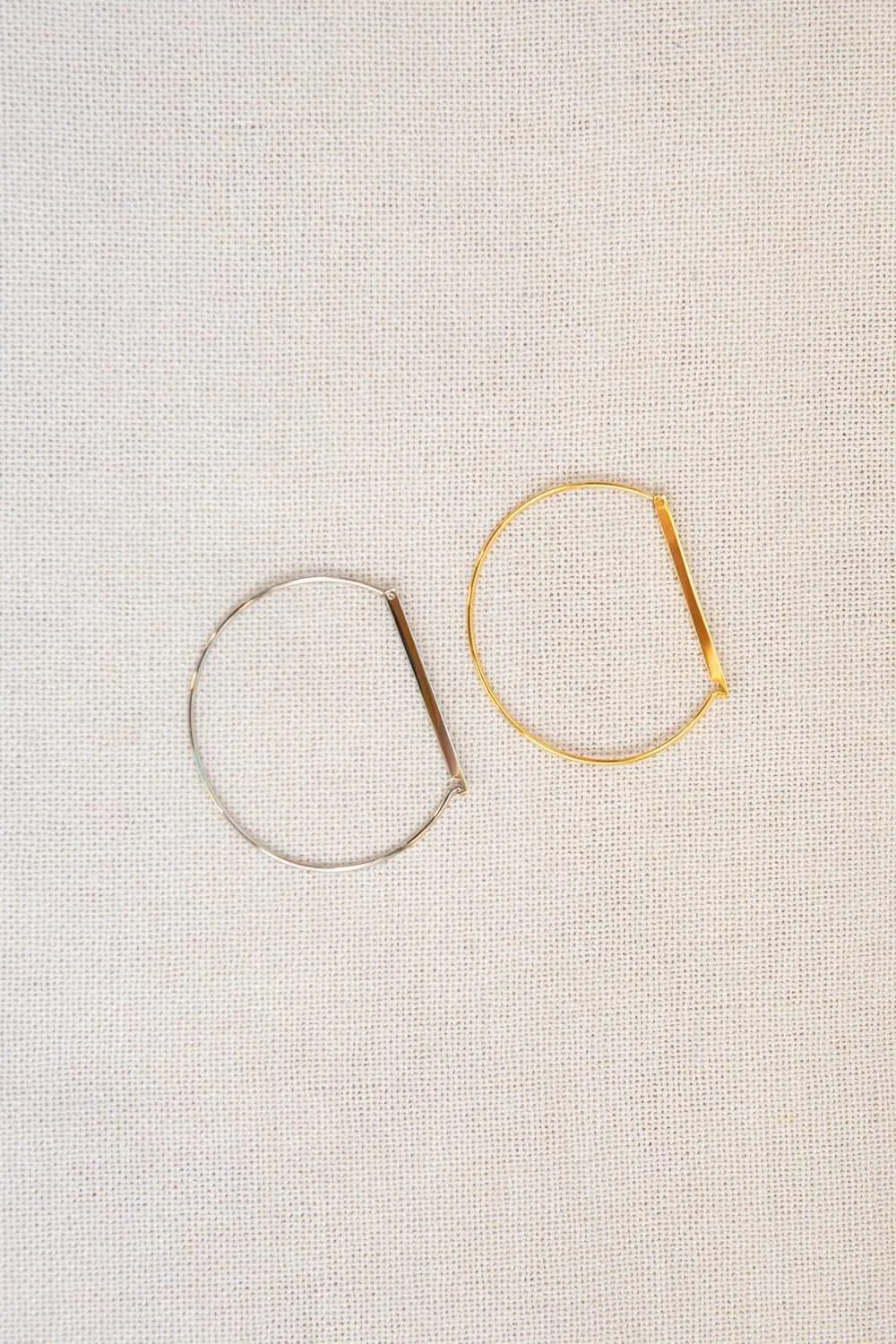 Minimalist Dainty Silver Bar Bracelet