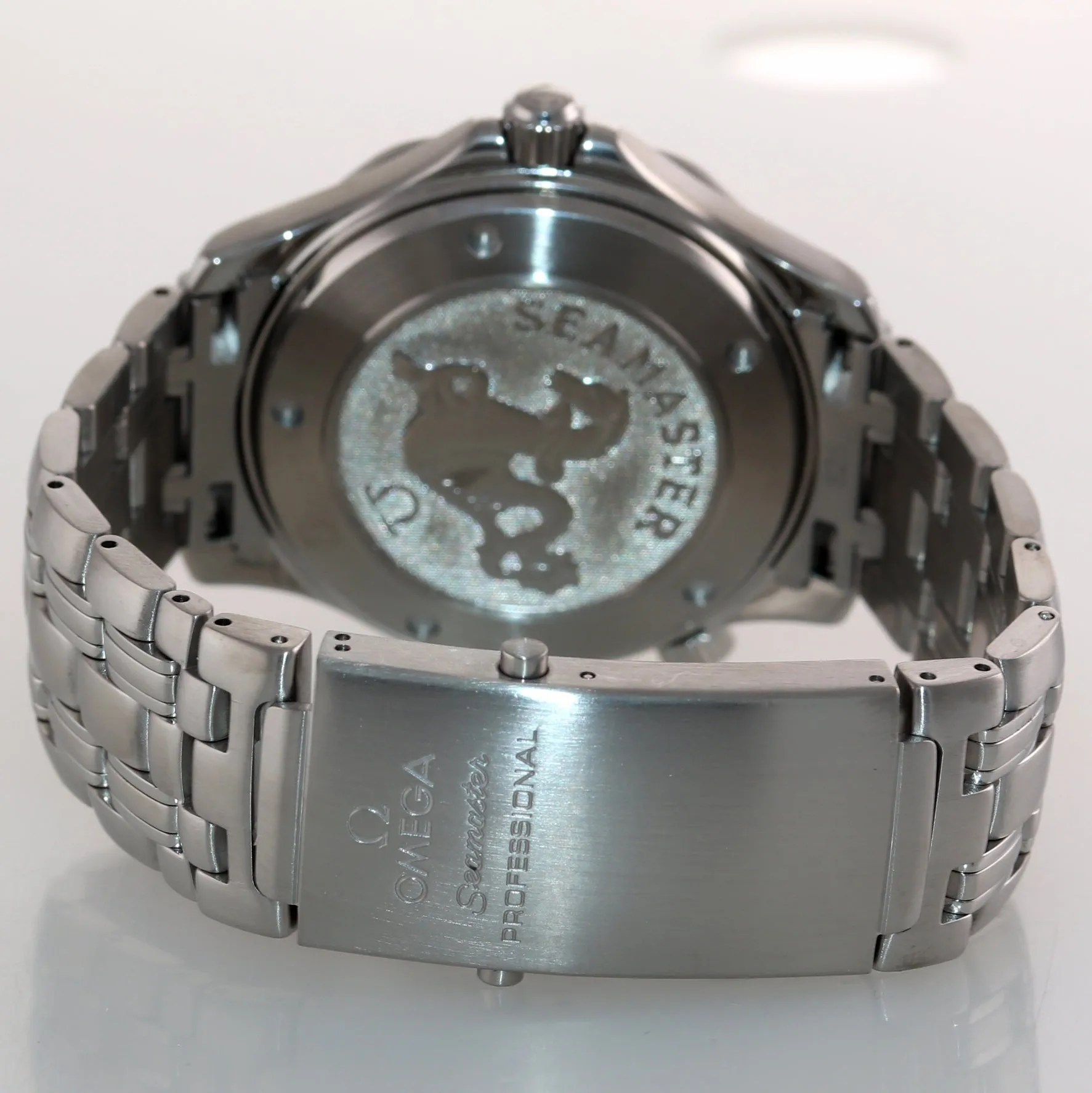 MINT Omega Seamaster Black Wave Co-Axial 300M 212.30.41.20.01.002 Date Watch