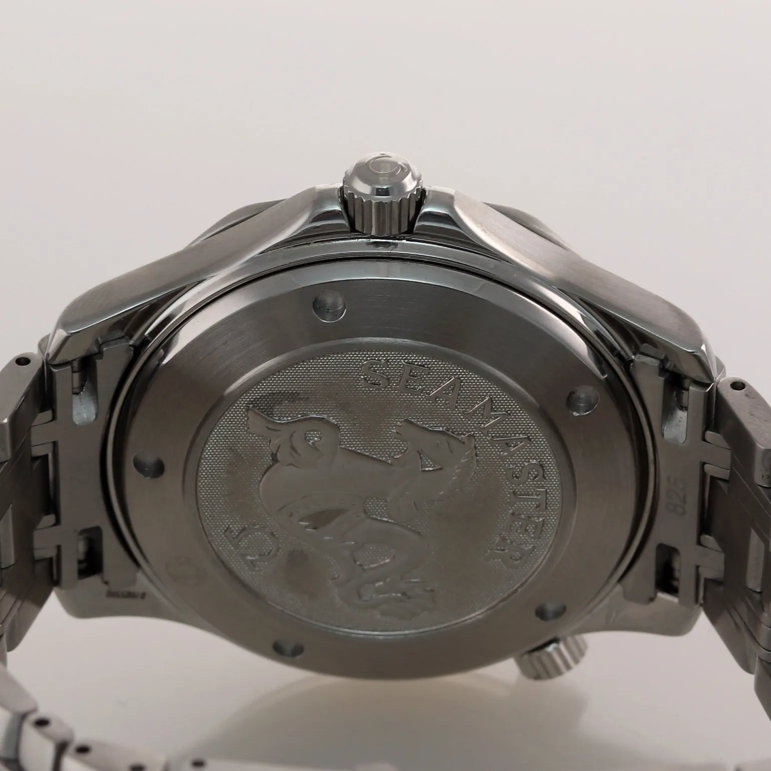 MINT Omega Seamaster Black Wave Co-Axial 300M 212.30.41.20.01.002 Date Watch