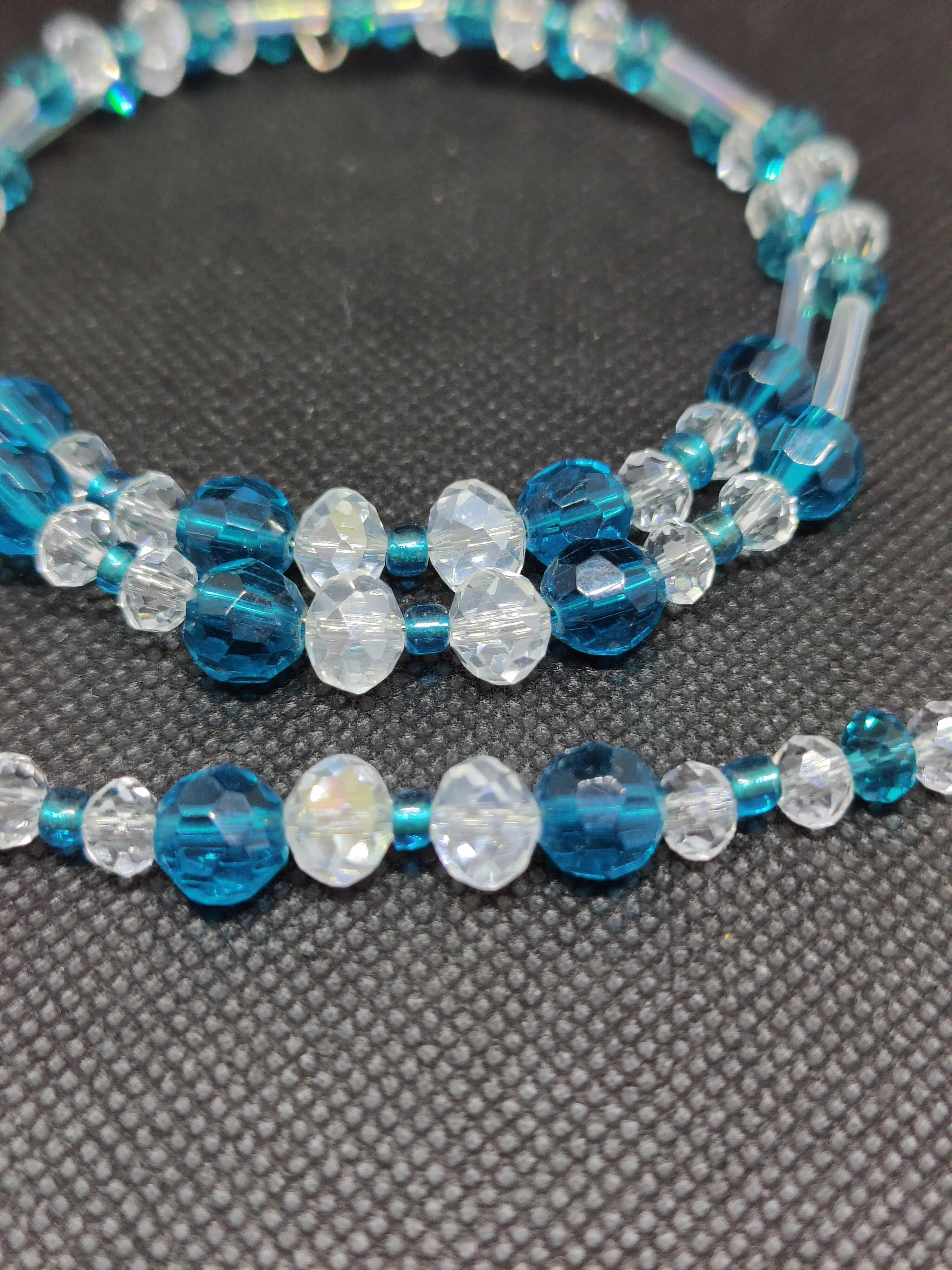 NB #64 Be amazed at the complements when wearing this Irresistible Jewelry Set!!