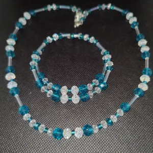 NB #64 Be amazed at the complements when wearing this Irresistible Jewelry Set!!