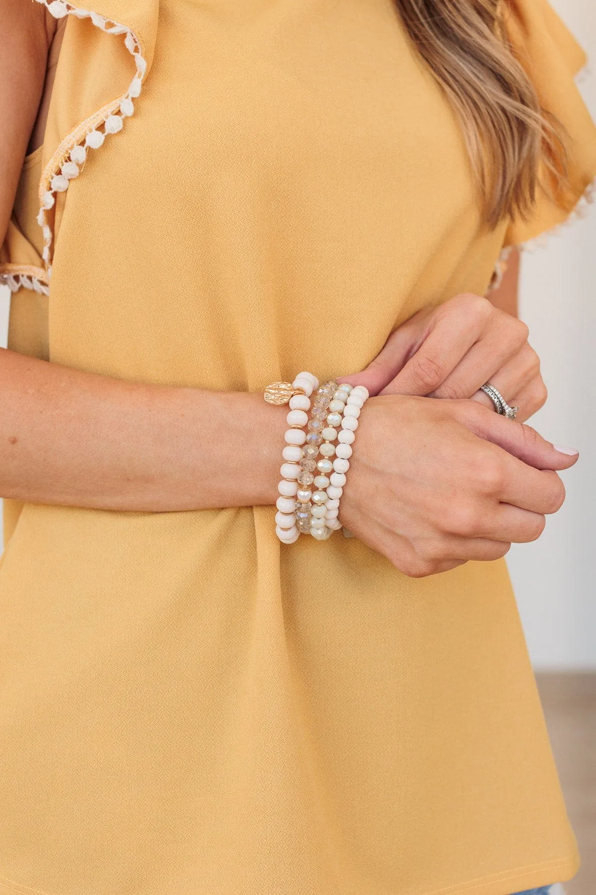 Nights Out Pendant Bracelet Set- Ivory