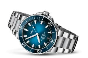 Oris Aquis Date Calibre 43.50mm Mens Watch