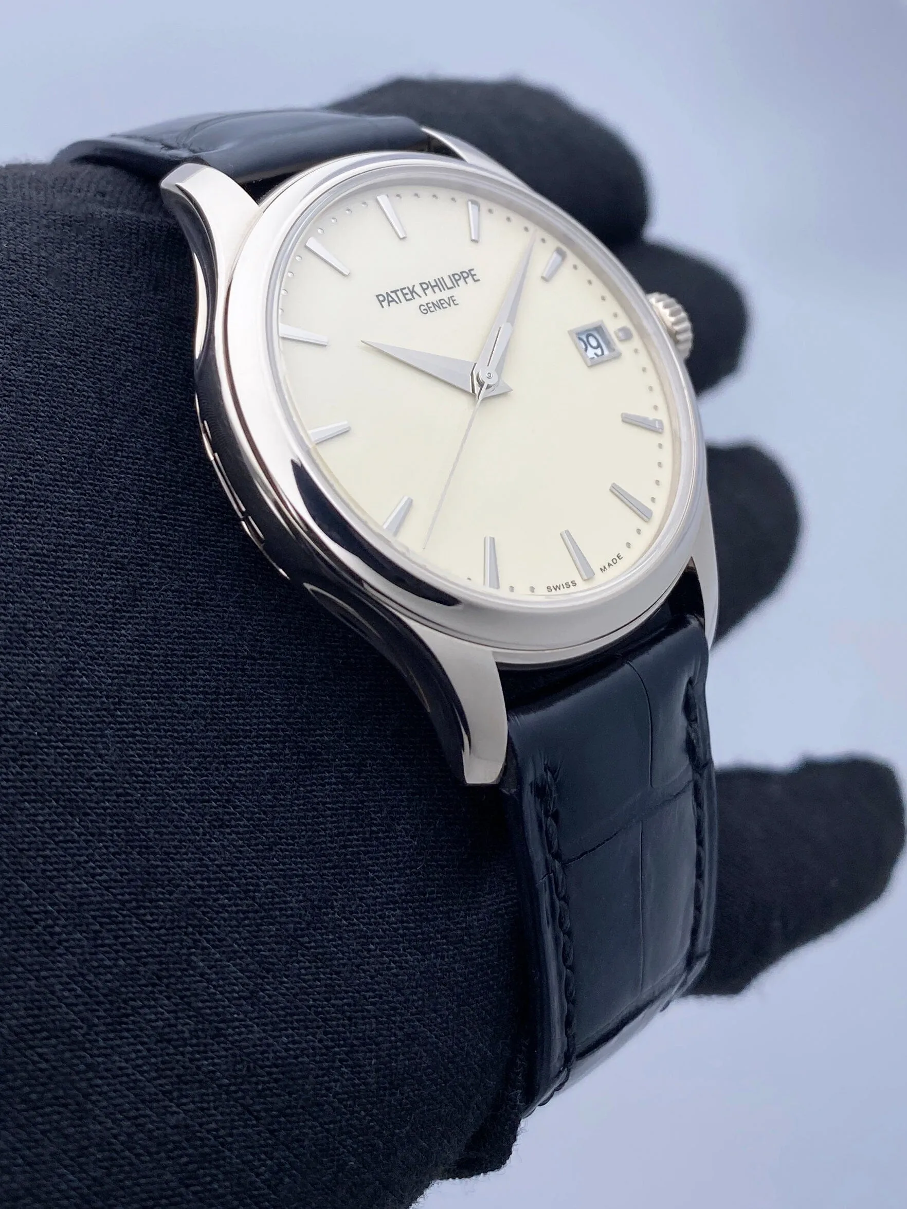 Patek Philippe Calatrava 5227G Ivory Dial 18K White Gold Mens Watch Box Papers